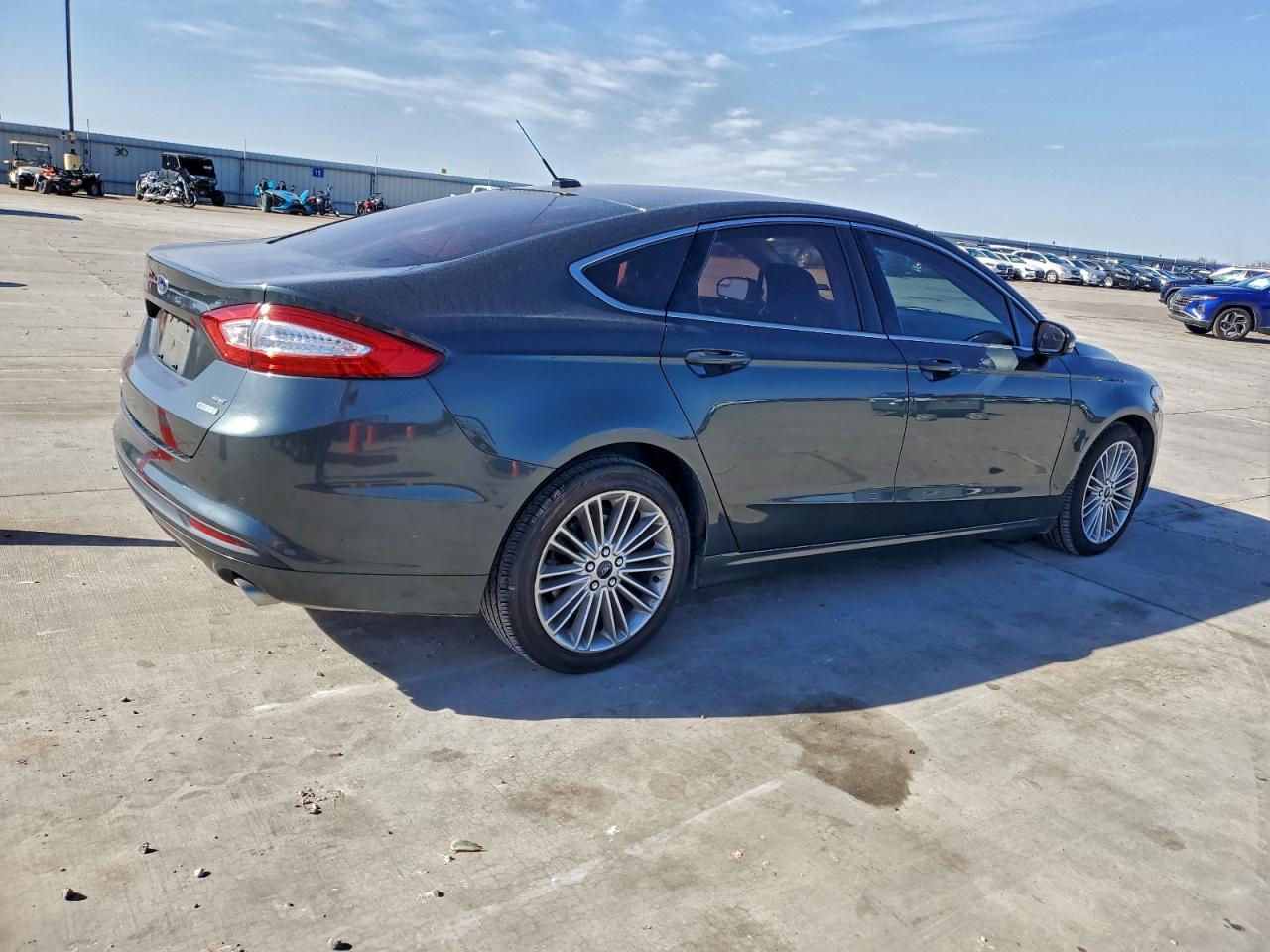 2015 FORD FUSION SE photo 3