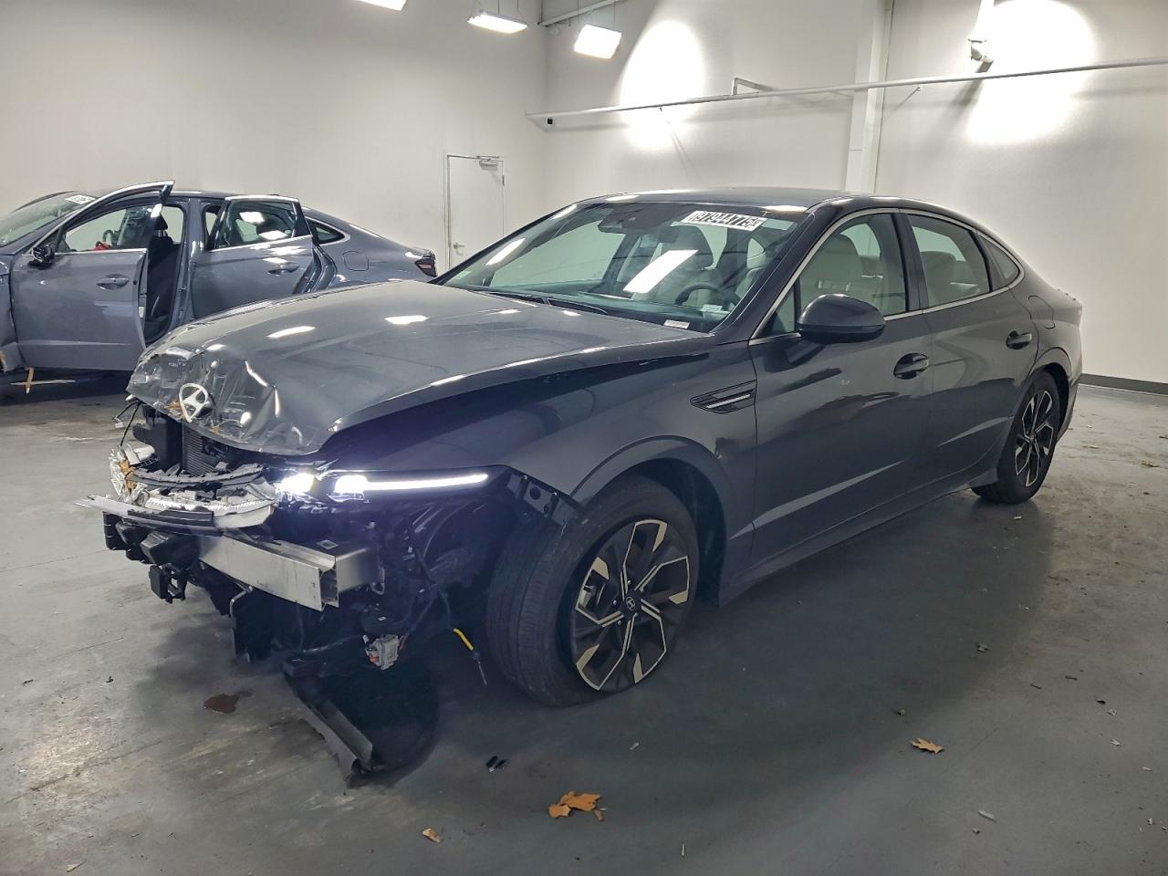 2025 HYUNDAI SONATA