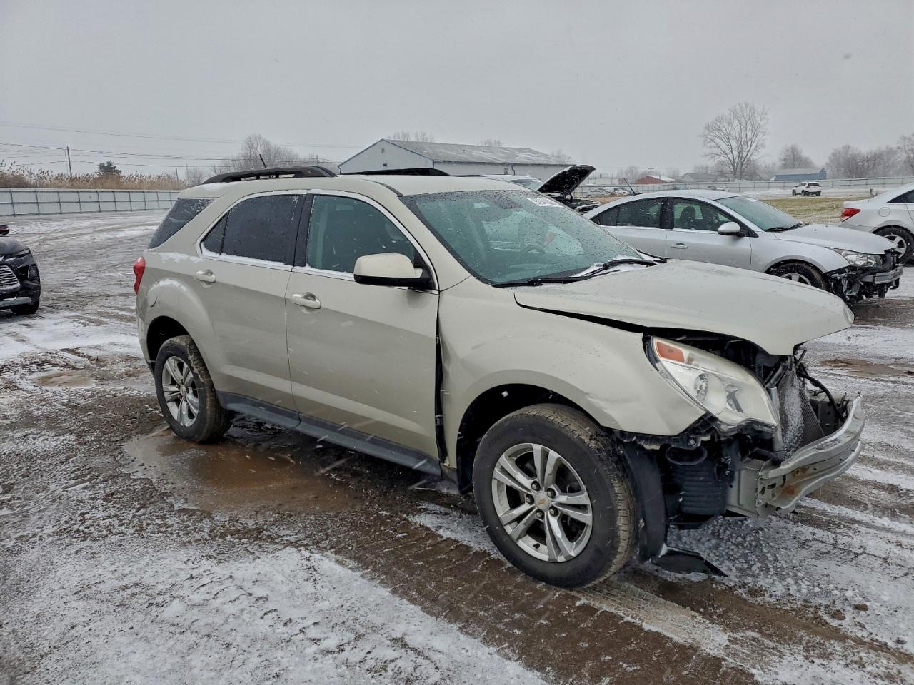 2014 CHEVROLET EQUINOX LT photo 4