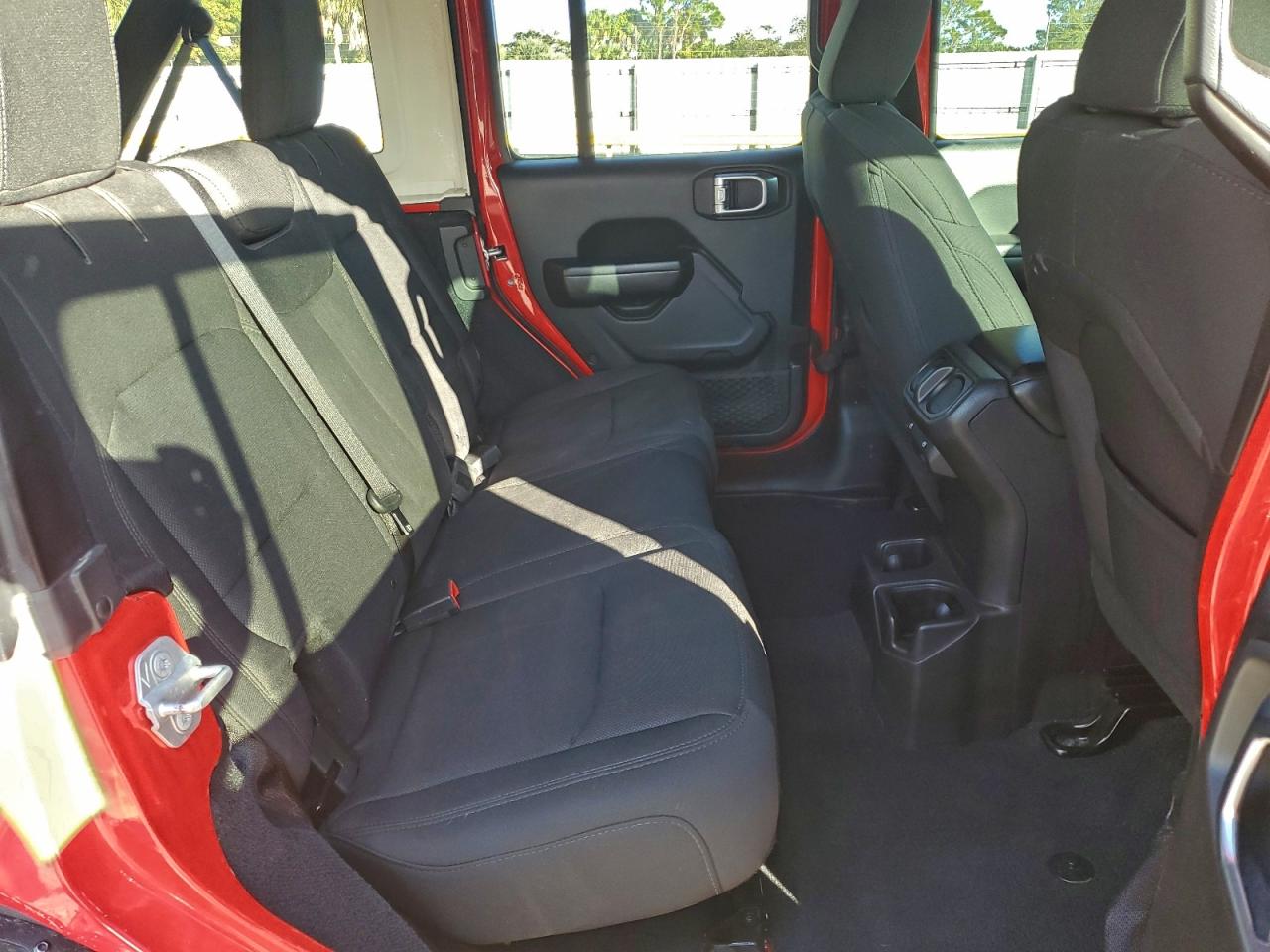 2019 JEEP WRANGLER UNLIMITED SPORT photo 10