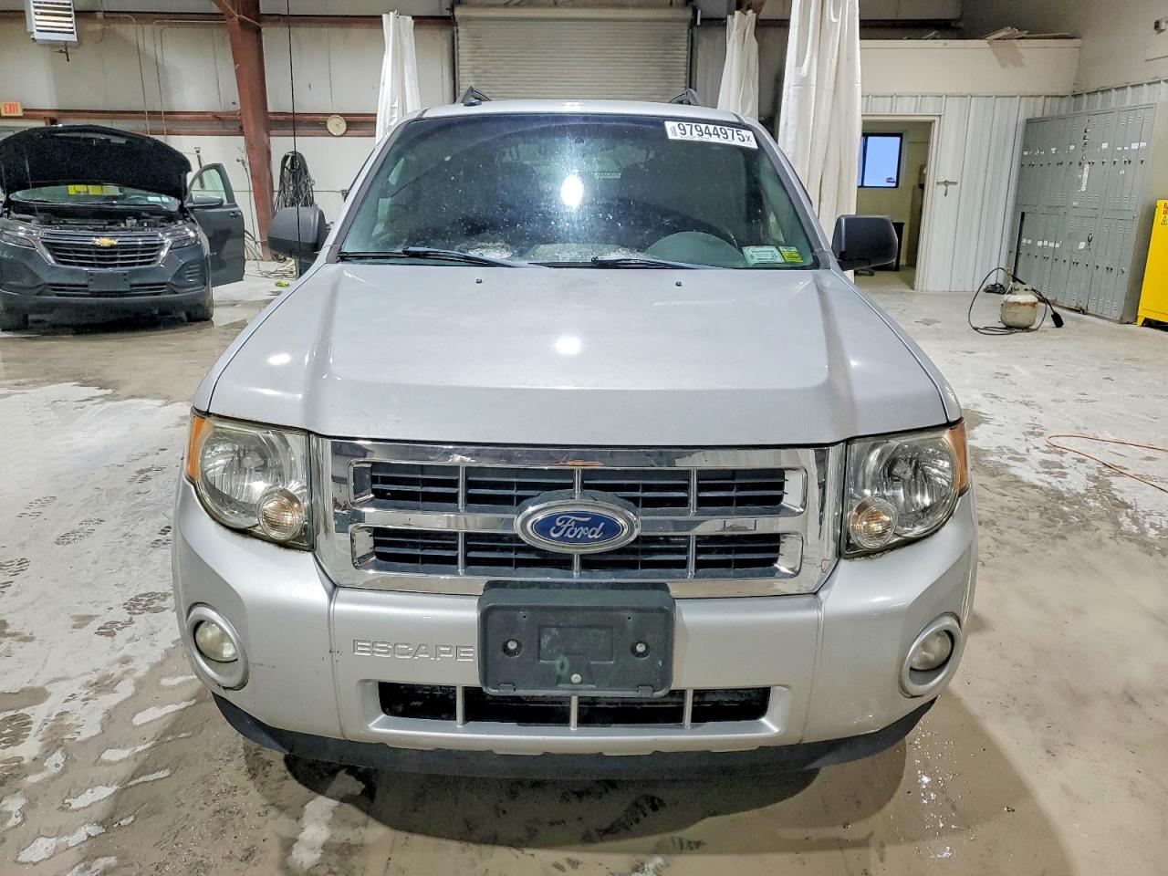 2011 FORD ESCAPE XLT photo 13