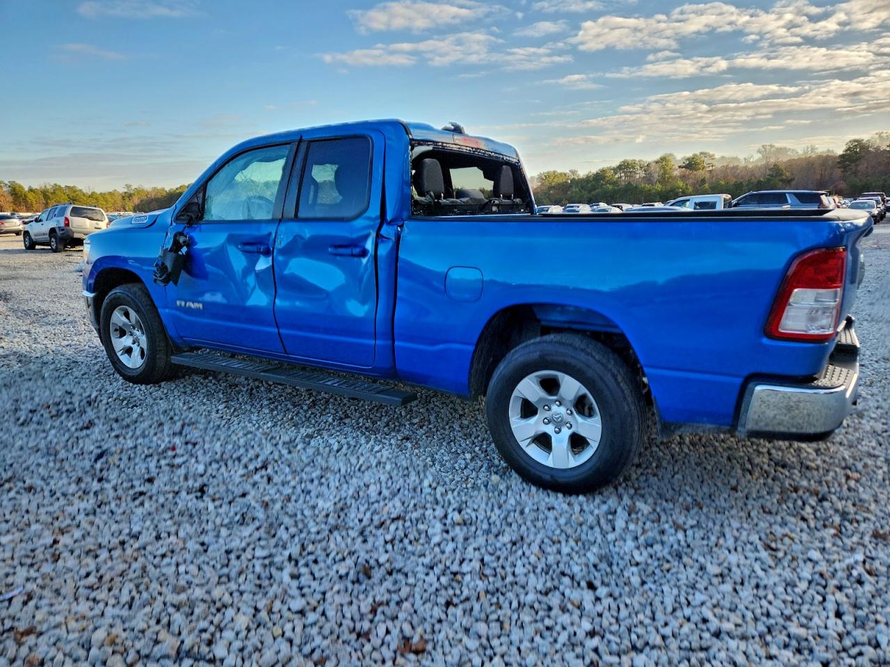2021 RAM 1500 BIG HORN/LONE STAR photo 3