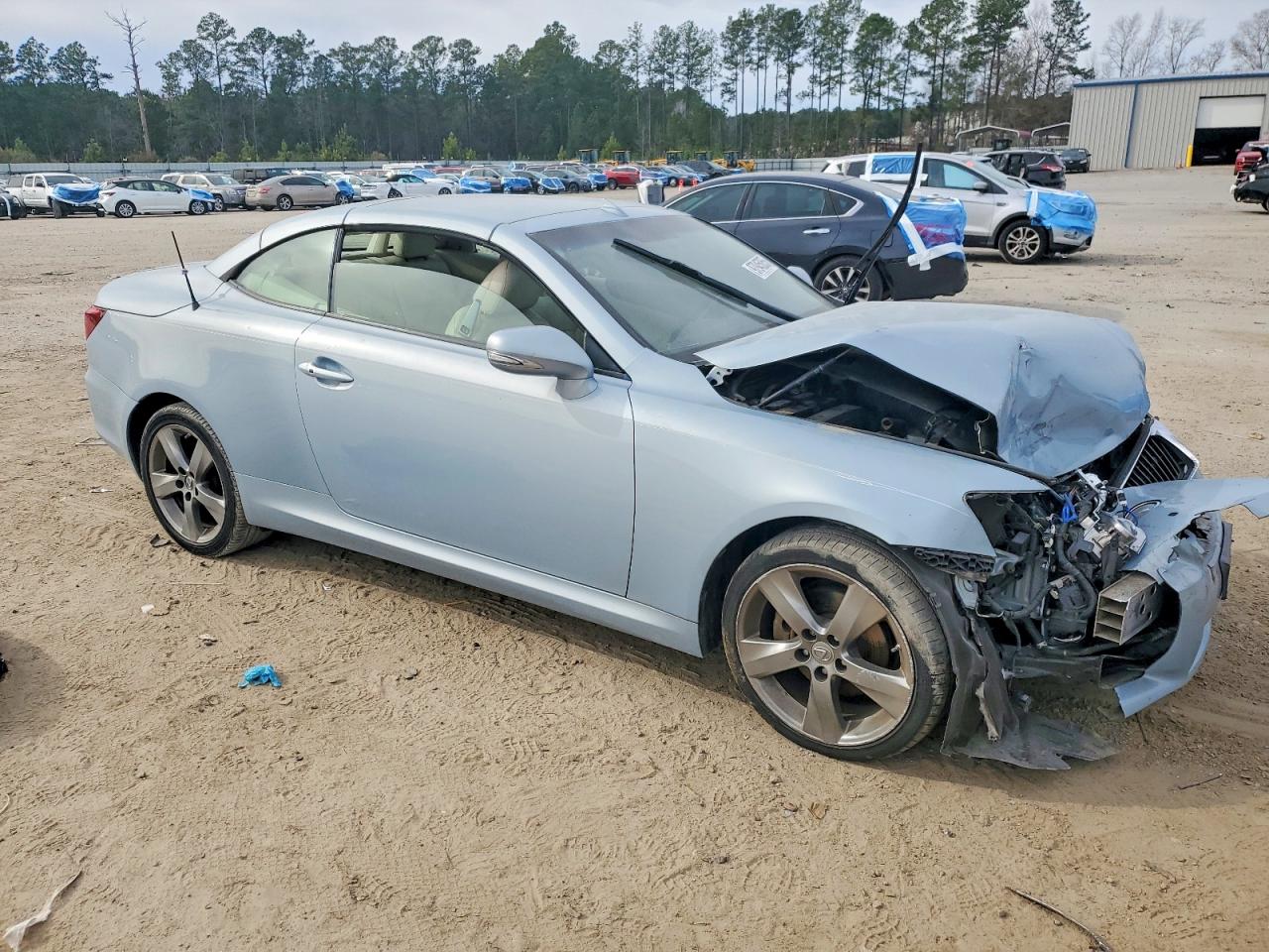 2010 LEXUS IS 250 photo 4