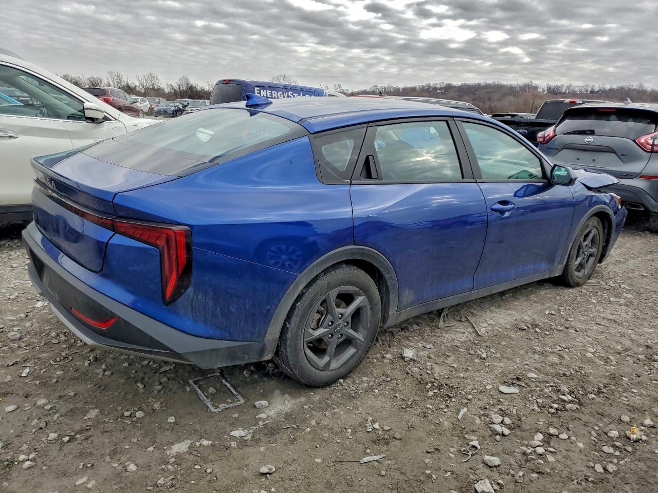 2025 KIA K4 LX photo 3