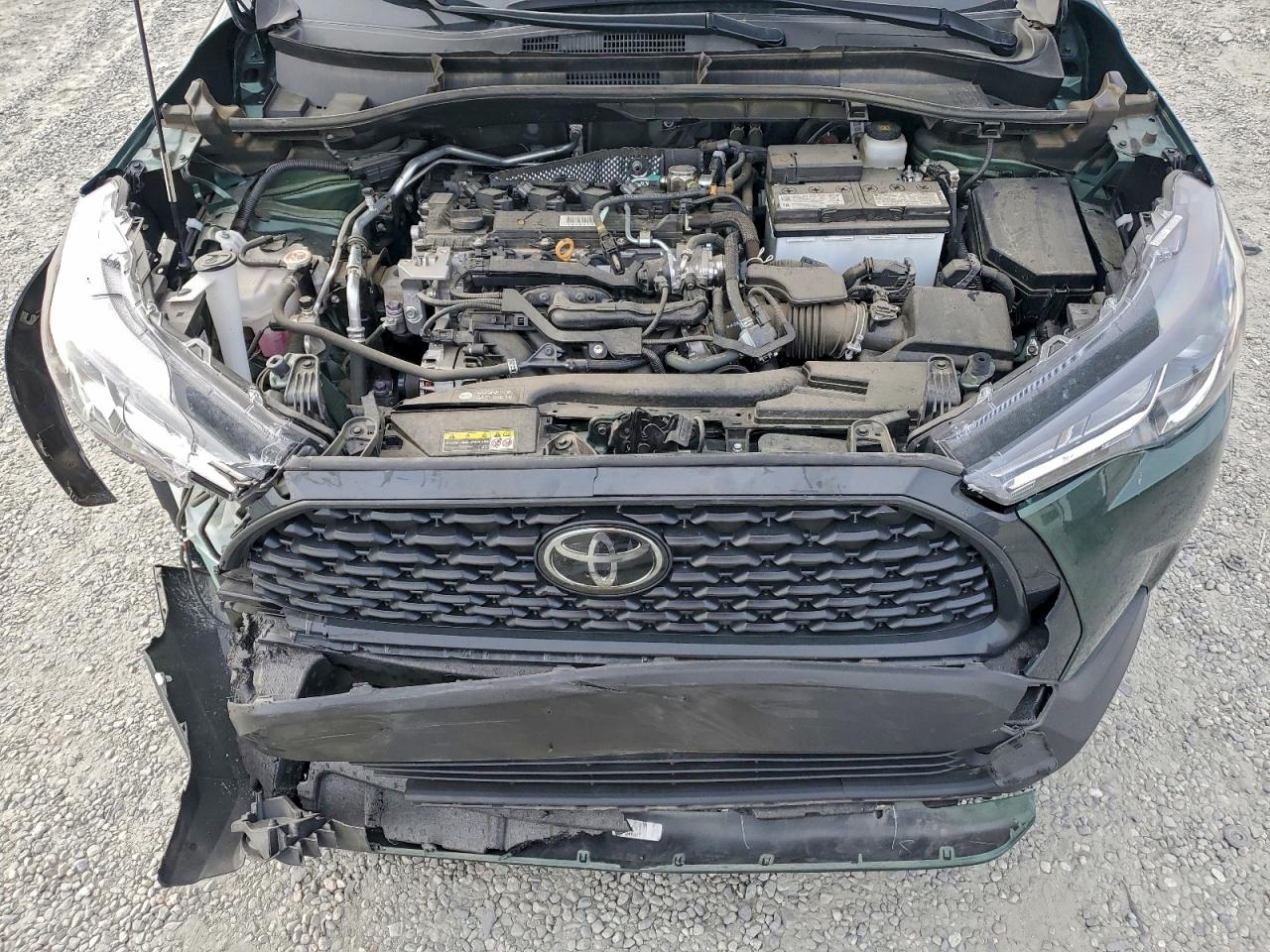 2023 TOYOTA COROLLA CROSS LE photo 21