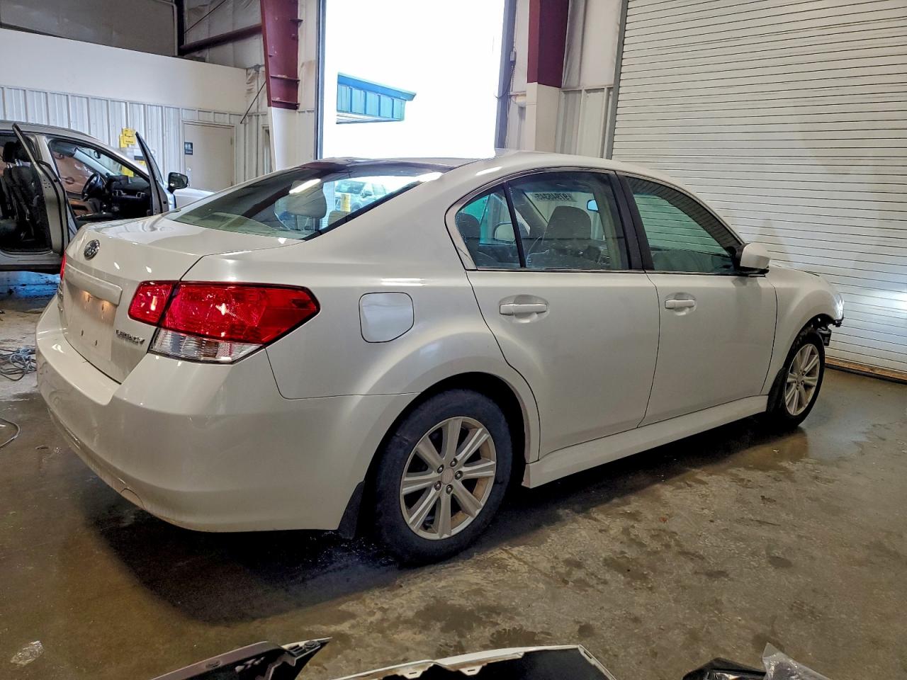 2011 SUBARU LEGACY 2.5I PREMIUM photo 3