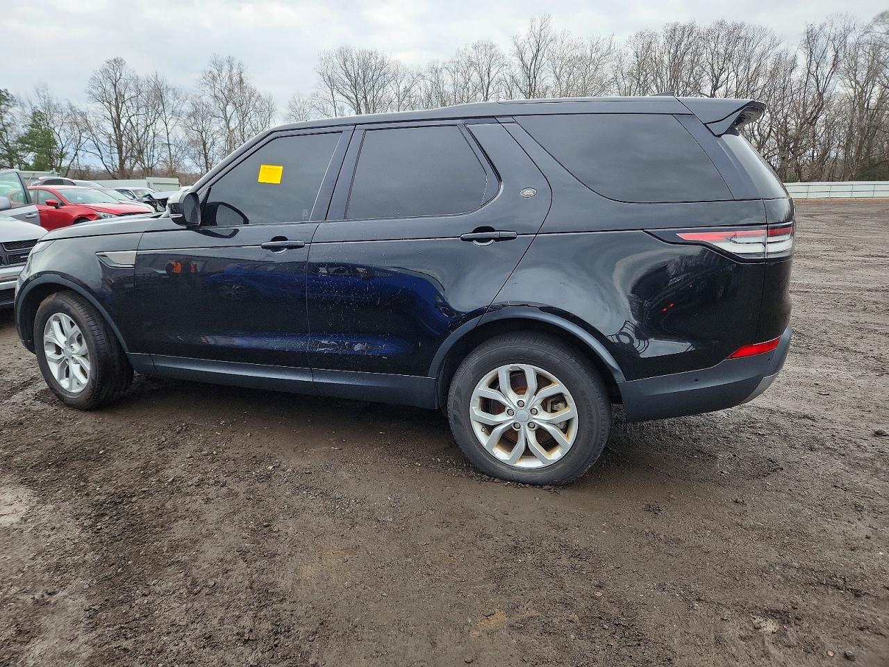 2019 LAND ROVER DISCOVERY SE photo 3