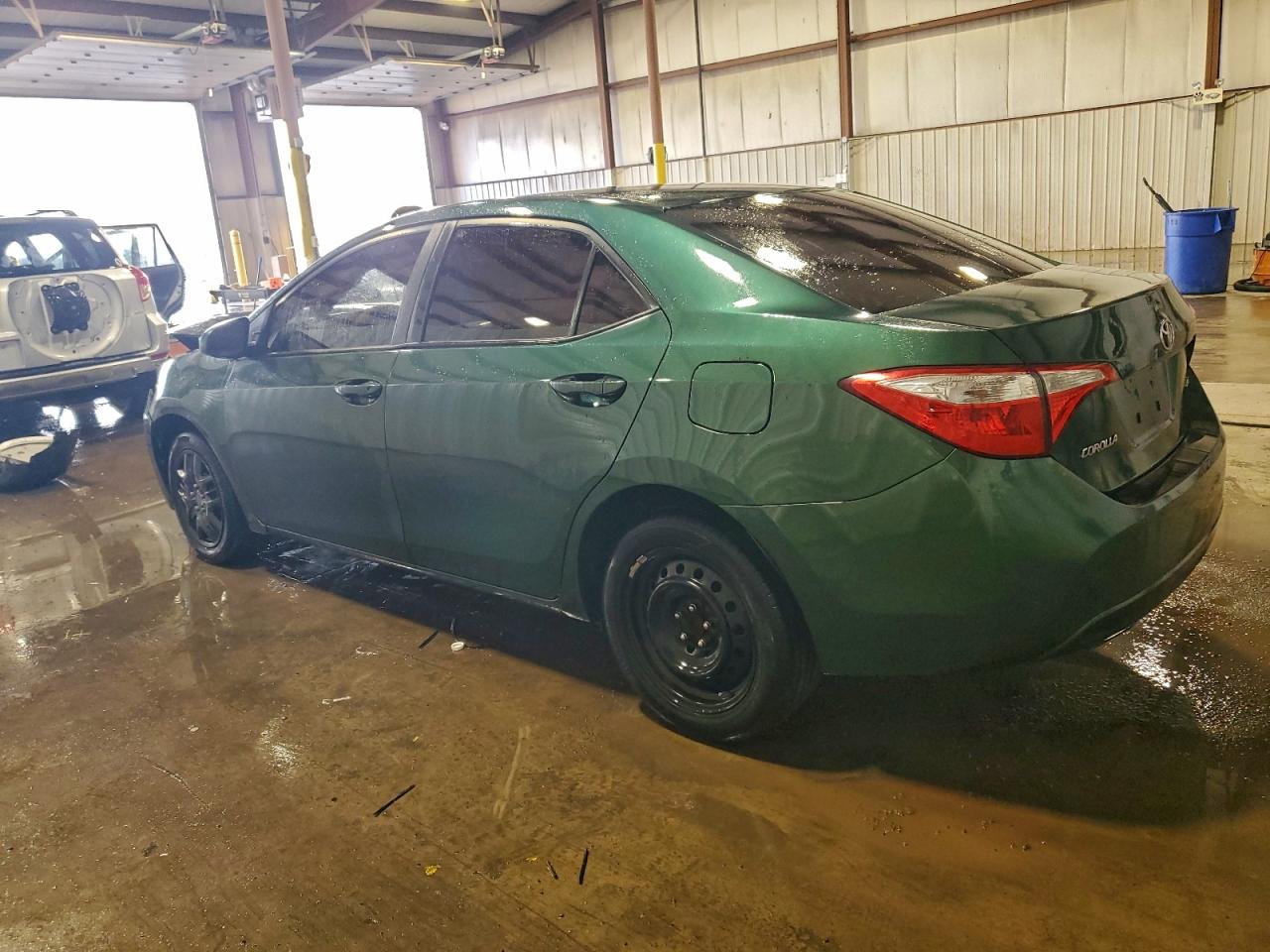 2014 TOYOTA COROLLA L photo 3