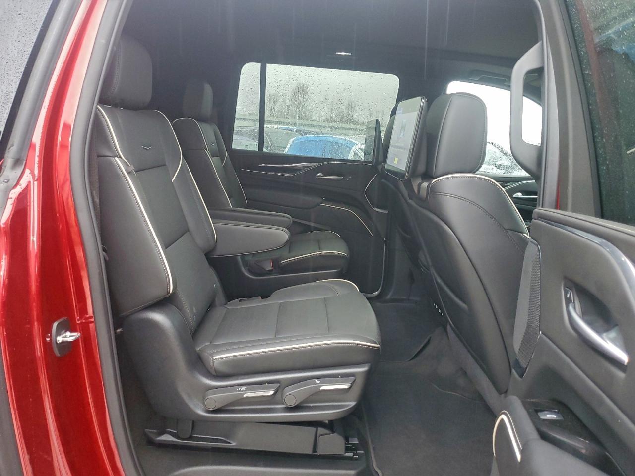 2024 CADILLAC ESCALADE ESV SPORT photo 21