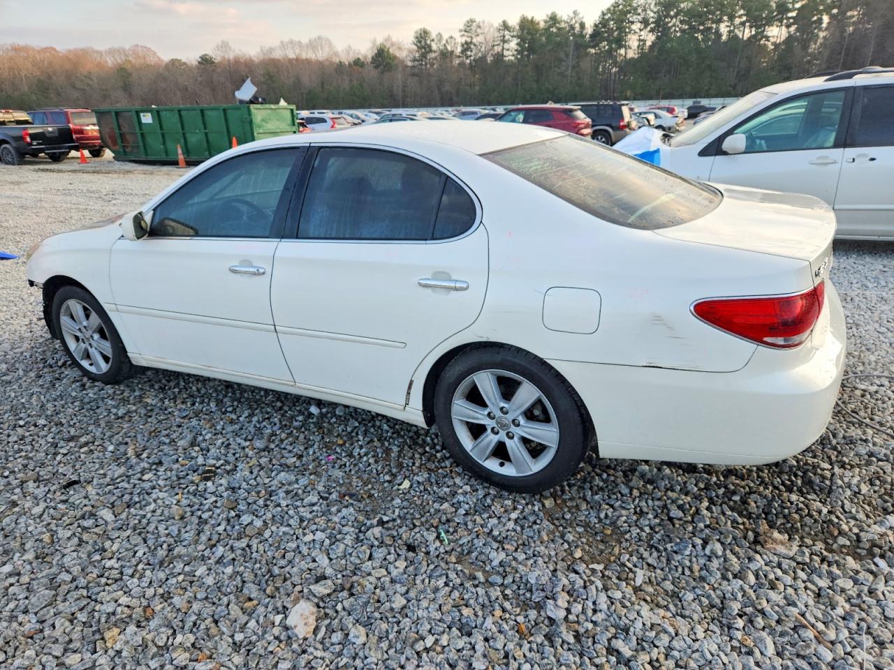 2005 LEXUS ES 330 photo 2
