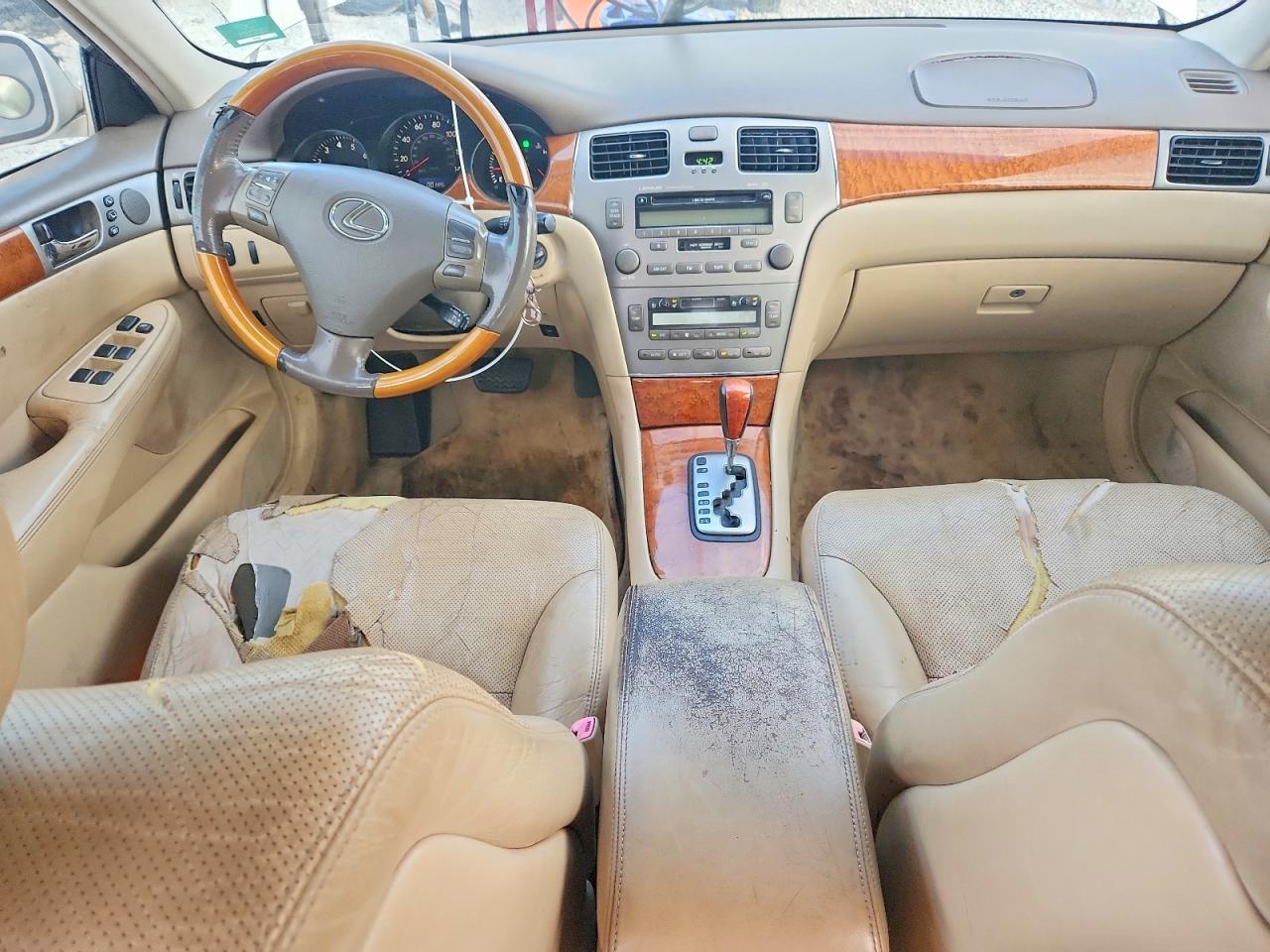 2005 LEXUS ES 330 photo 8
