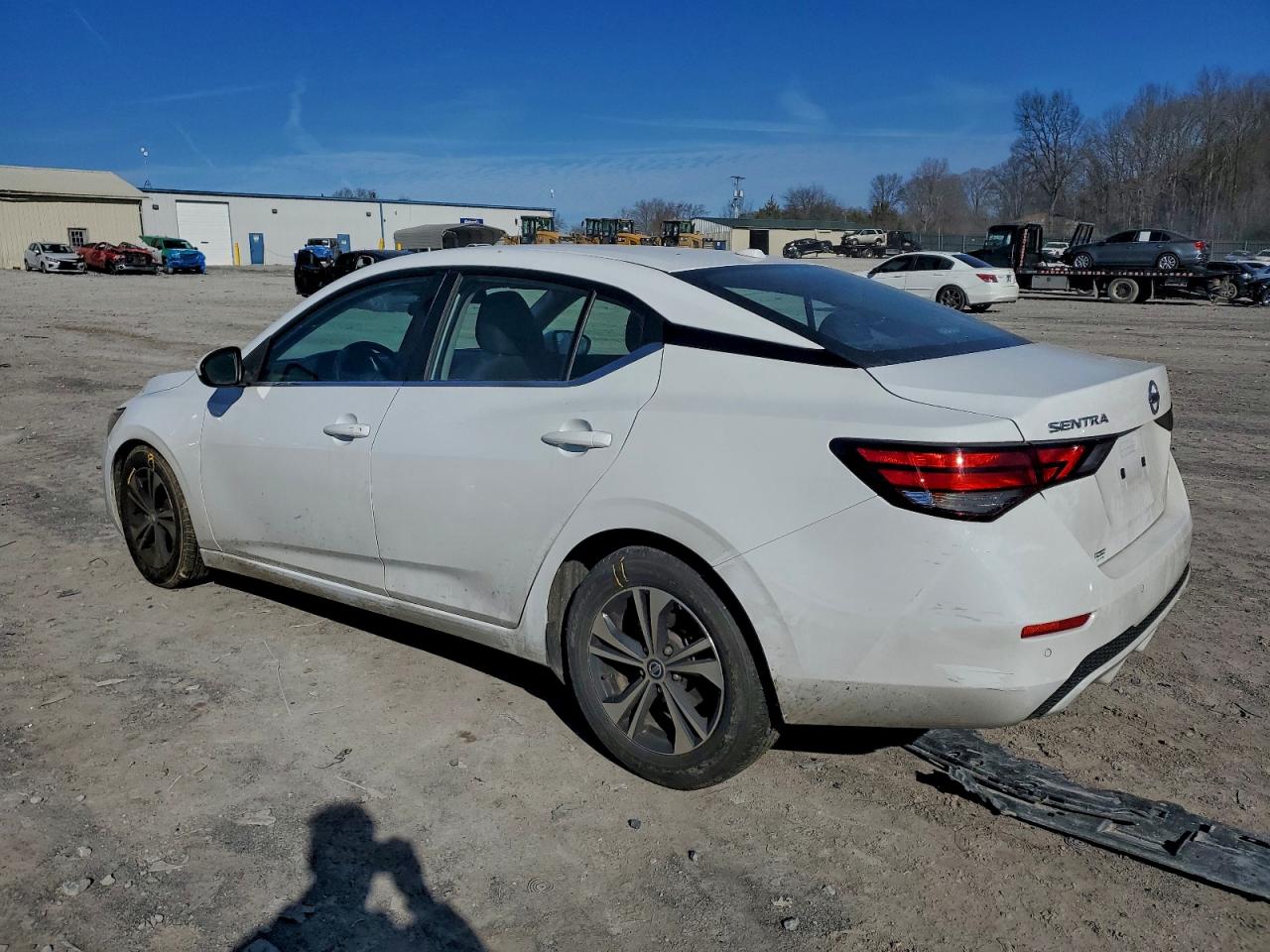 2022 NISSAN SENTRA SV photo 2