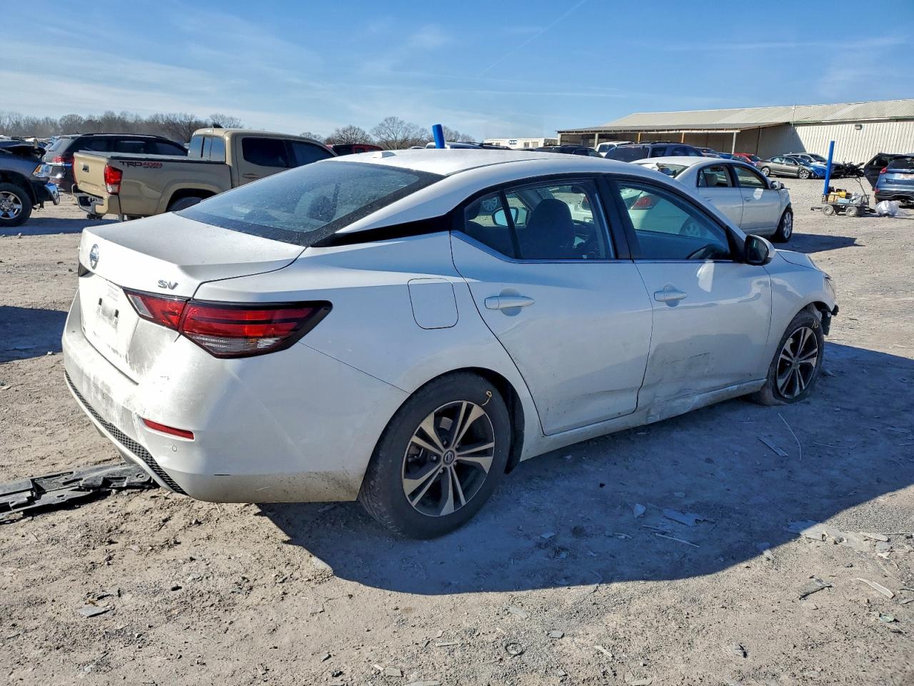 2022 NISSAN SENTRA SV photo 3