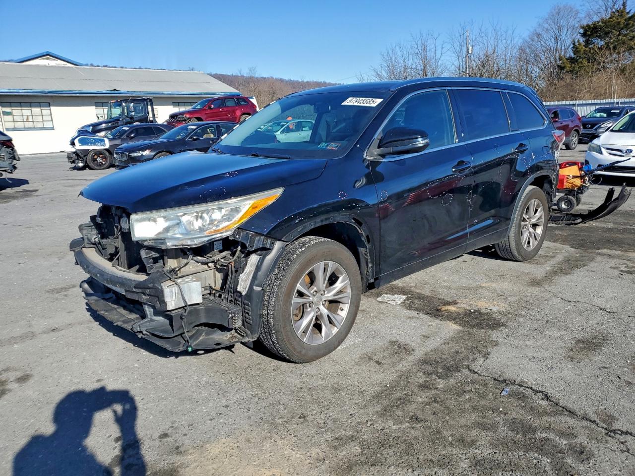 2014 TOYOTA HIGHLANDER