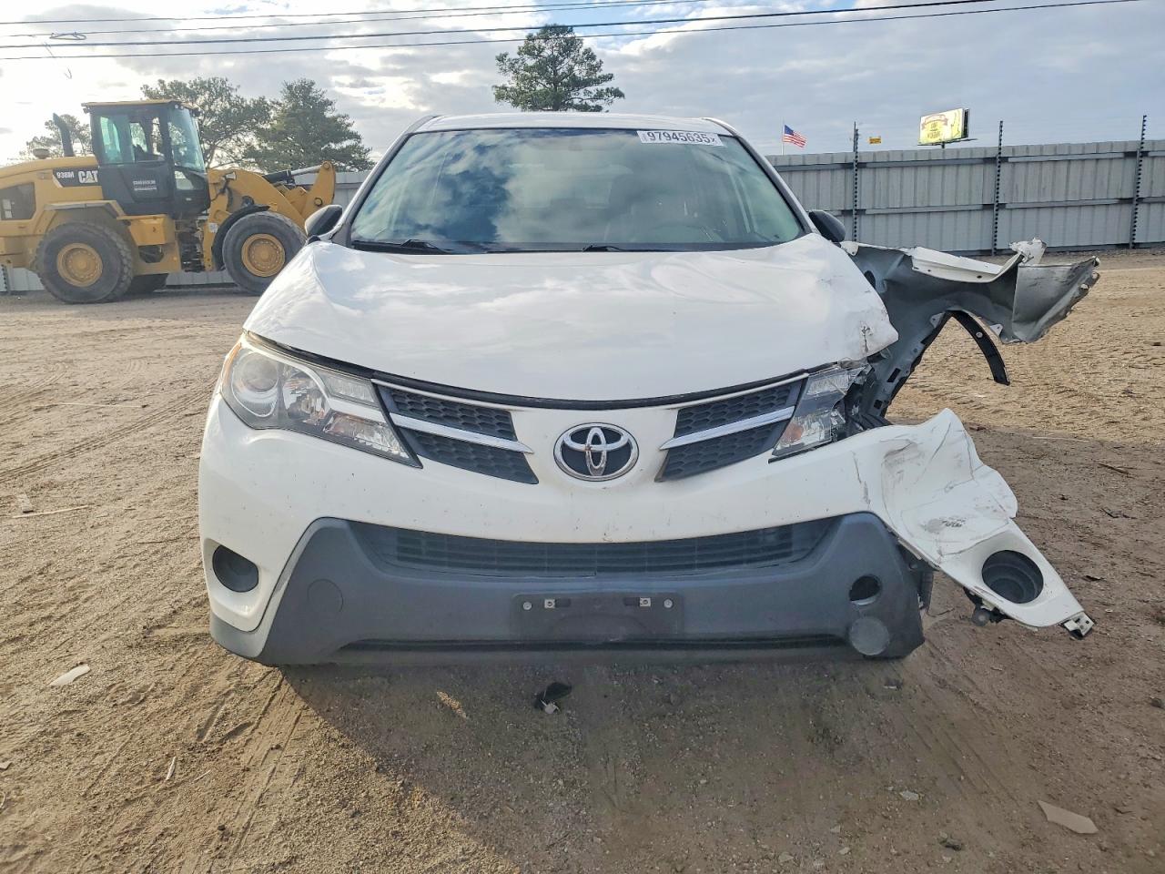 2015 TOYOTA RAV4 LE photo 5