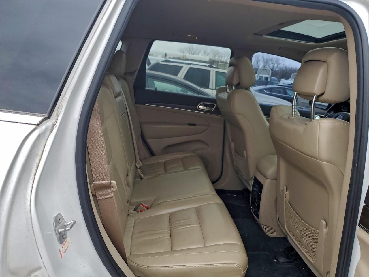 2015 JEEP GRAND CHEROKEE LIMITED photo 11