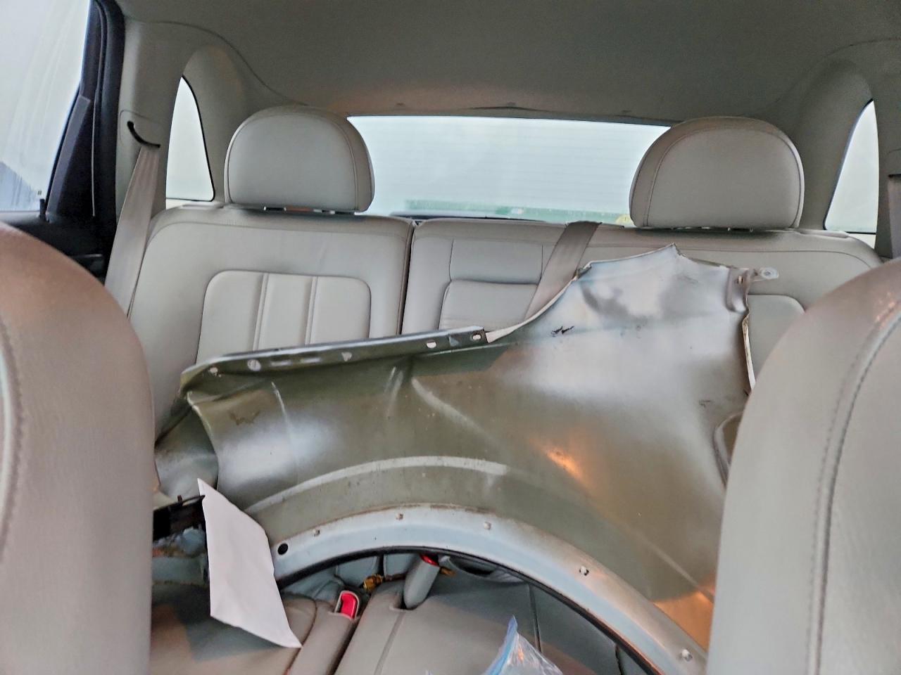 2008 SATURN VUE XE photo 10