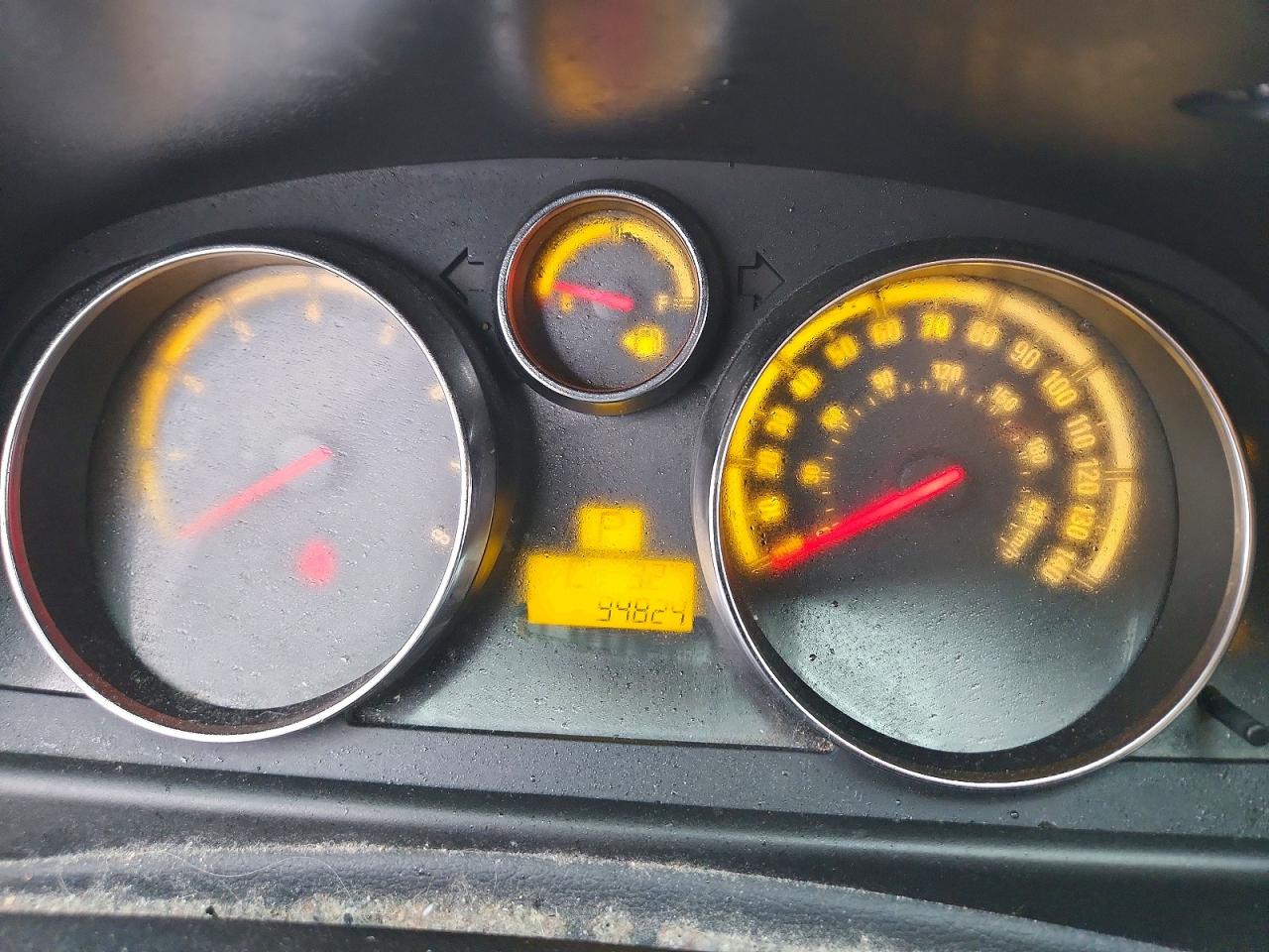 2008 SATURN VUE XE photo 9