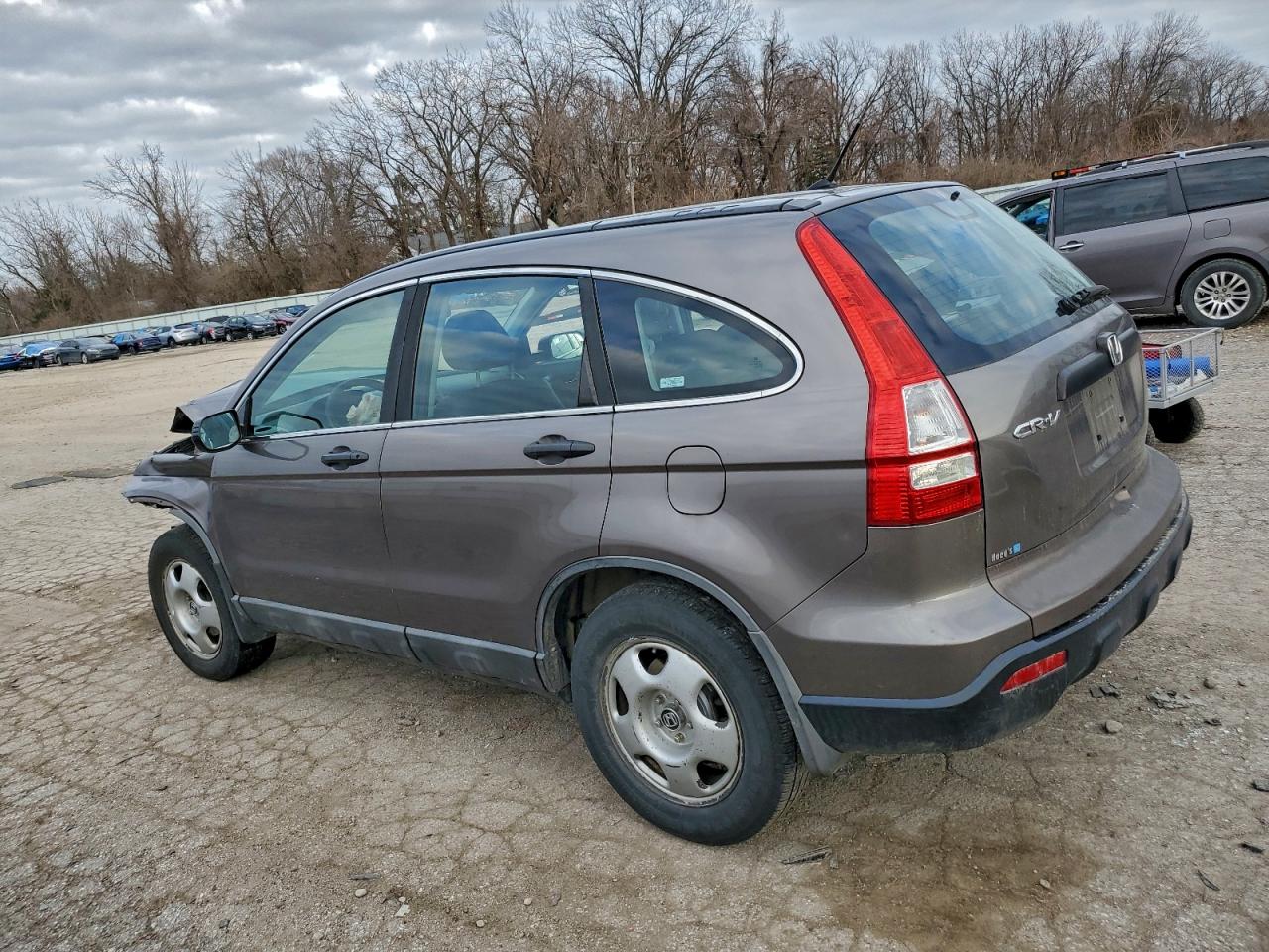 2009 HONDA CR-V LX photo 4
