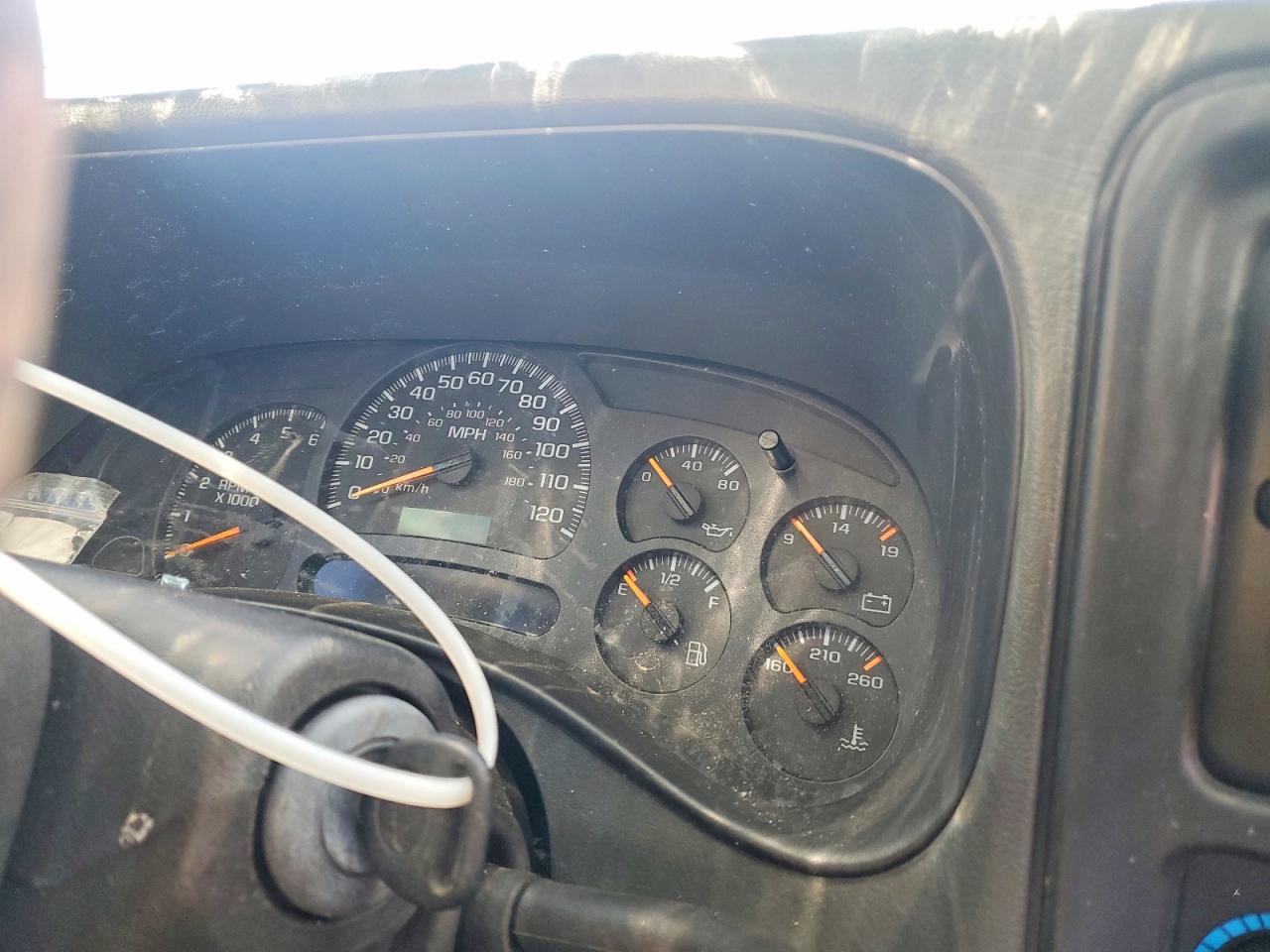2005 CHEVROLET SILVERADO K1500 photo 9
