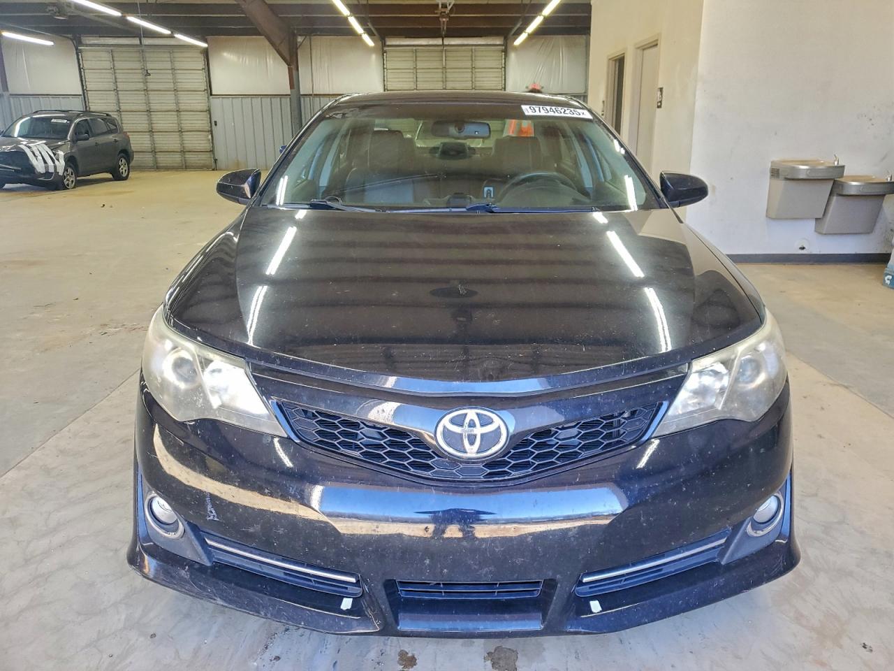 2012 TOYOTA CAMRY SE photo 13