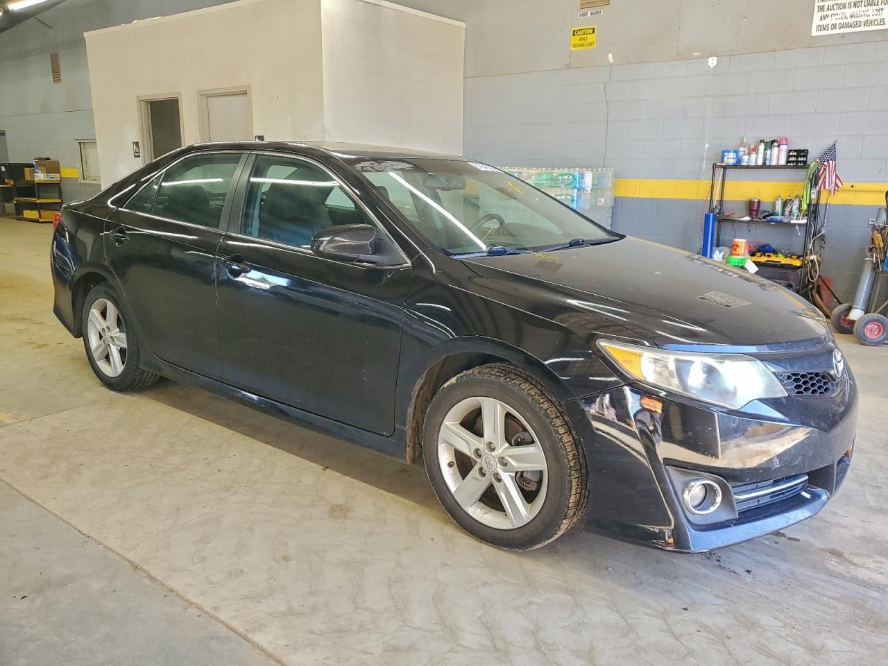 2012 TOYOTA CAMRY SE photo 10
