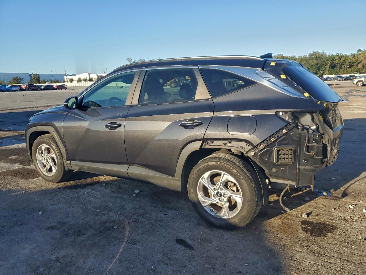 2023 HYUNDAI TUCSON SEL photo 3