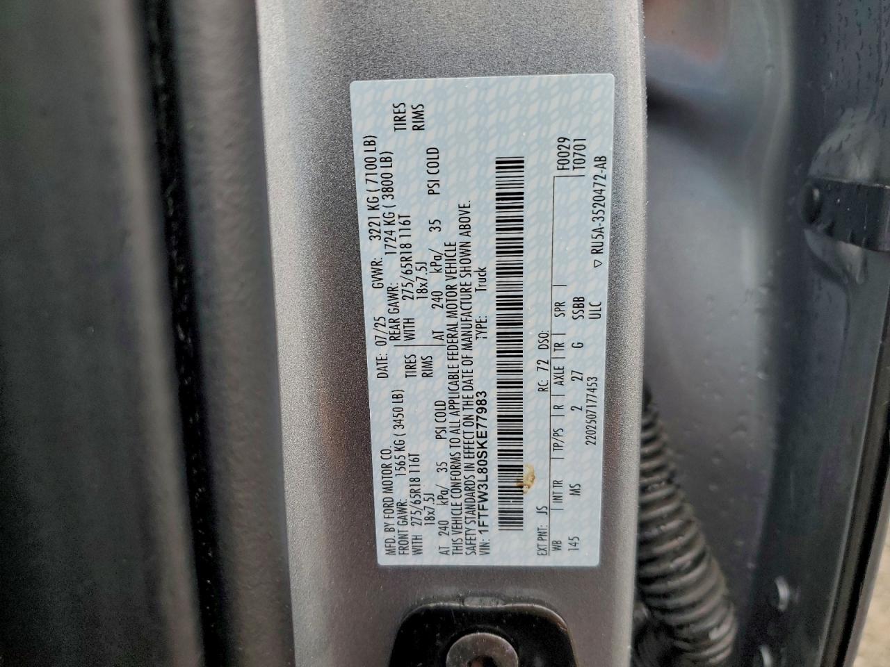 2025 FORD F150 XLT photo 23