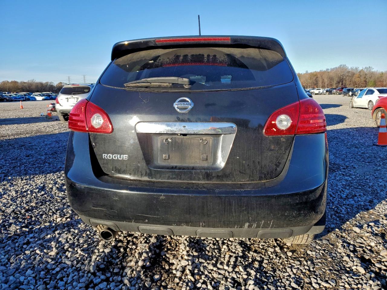 2011 NISSAN ROGUE S photo 6