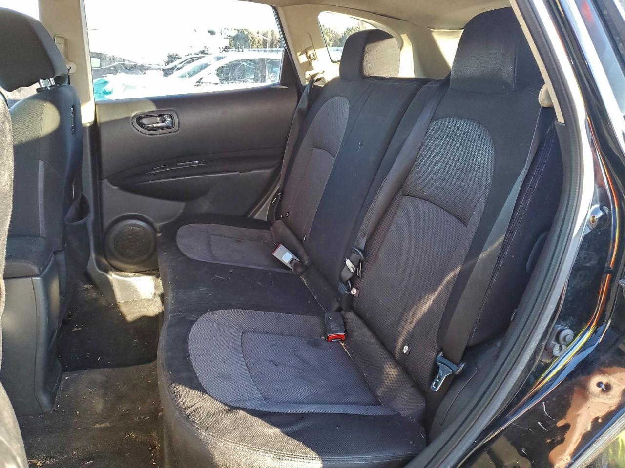 2011 NISSAN ROGUE S photo 11
