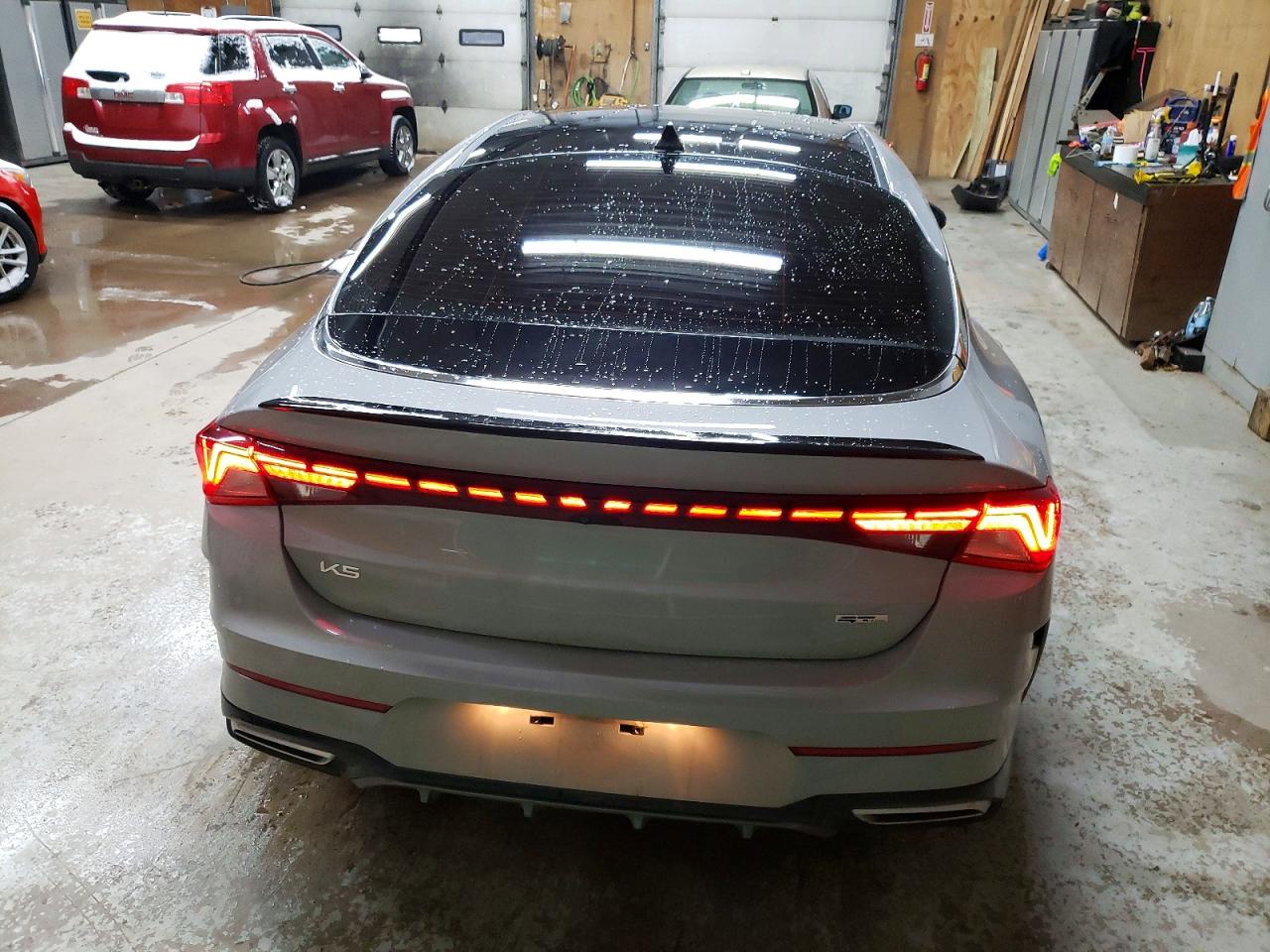 2023 KIA K5 GT LINE photo 6