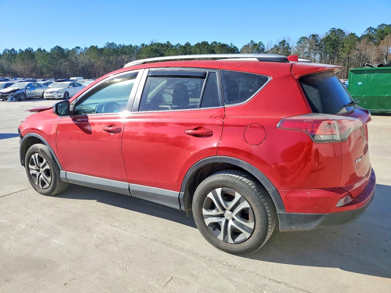 2016 TOYOTA RAV4 LE photo 3