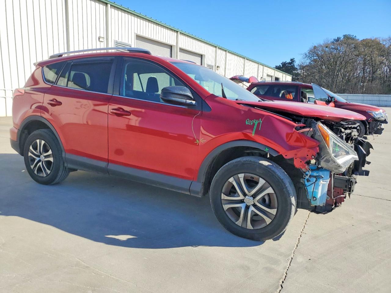 2016 TOYOTA RAV4 LE photo 7