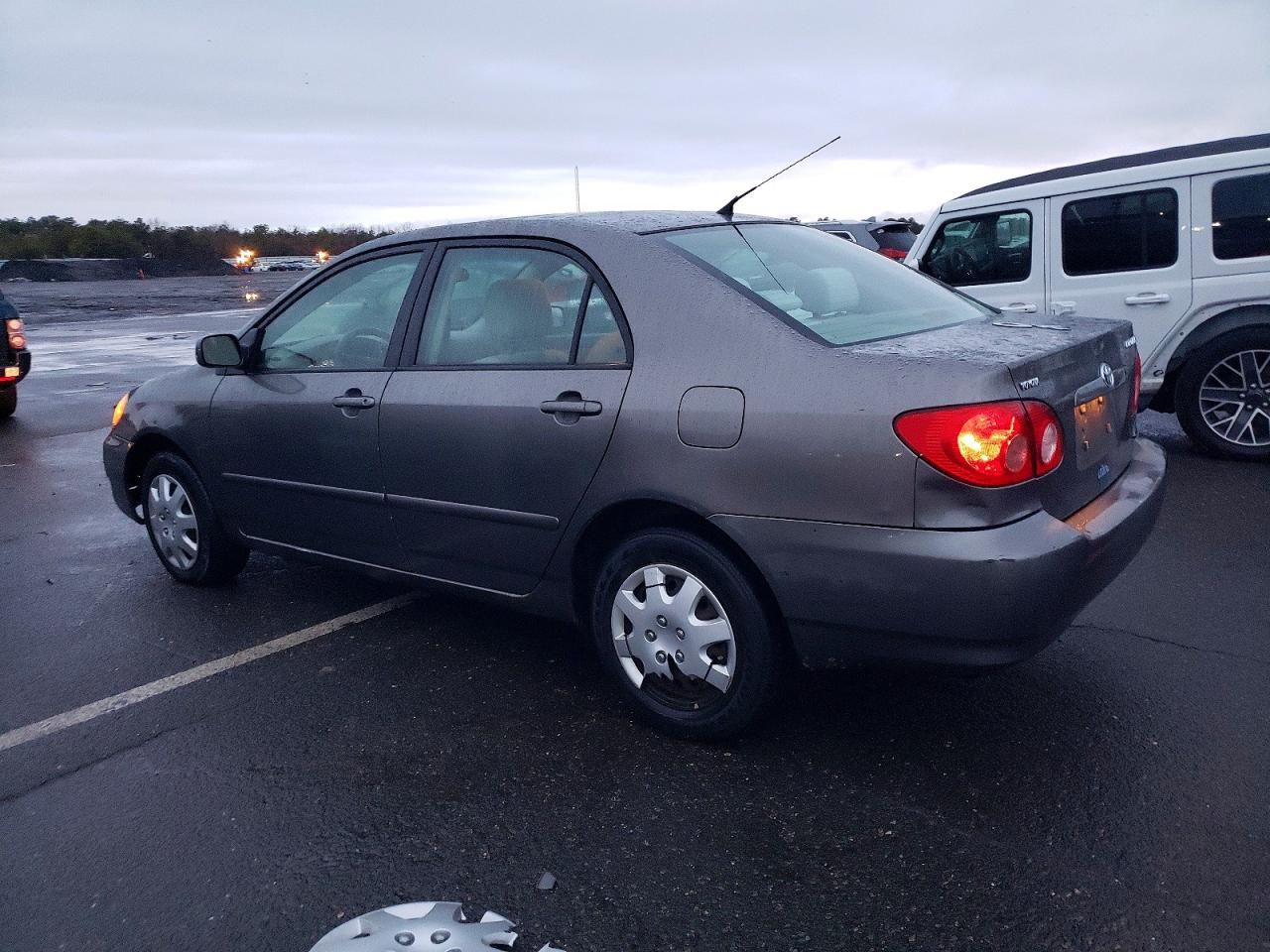 2007 TOYOTA COROLLA CE photo 3