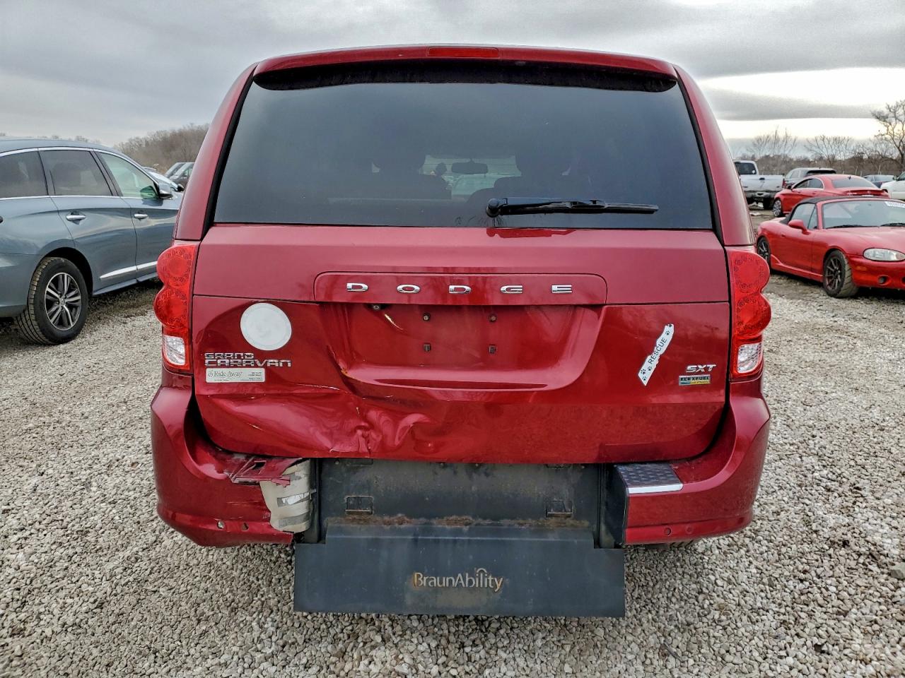 2015 DODGE GRAND CARAVAN SXT photo 6