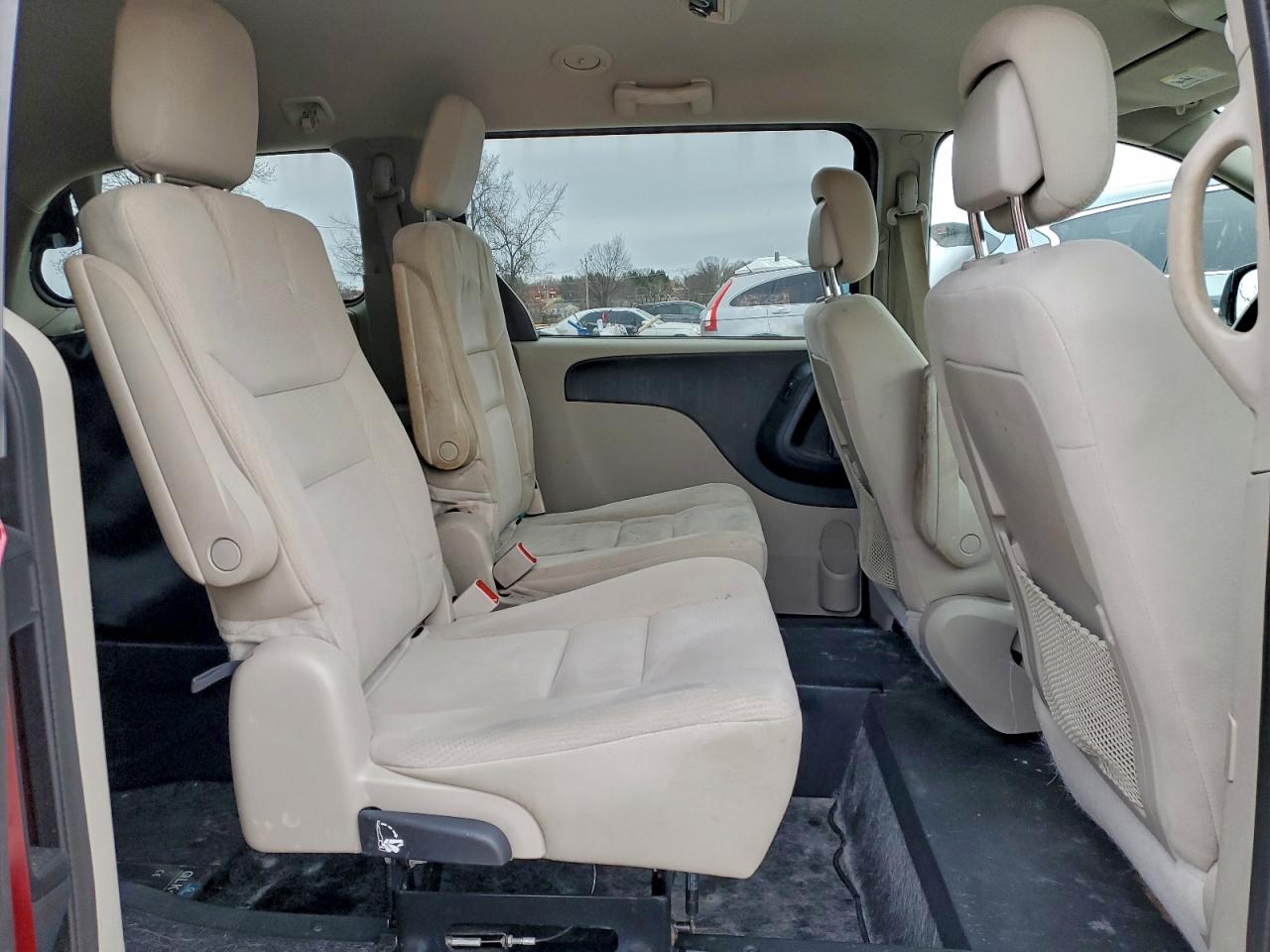 2015 DODGE GRAND CARAVAN SXT photo 11
