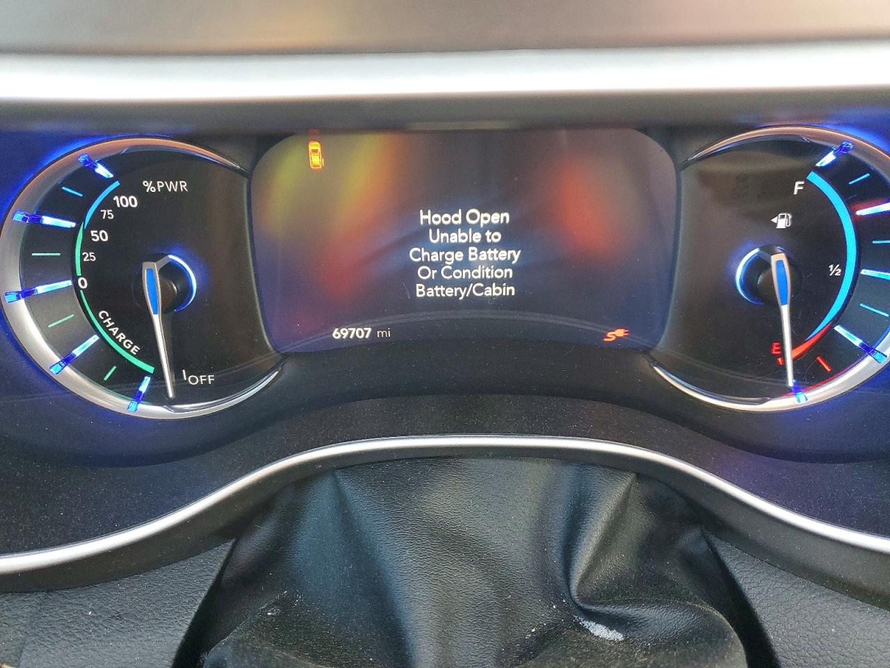 2023 CHRYSLER PACIFICA HYBRID TOURING L photo 17