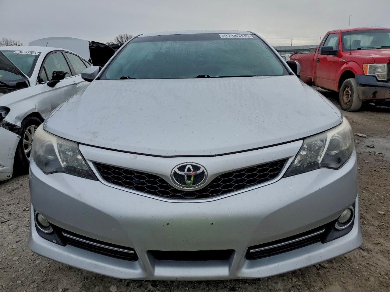 2013 TOYOTA CAMRY L photo 17