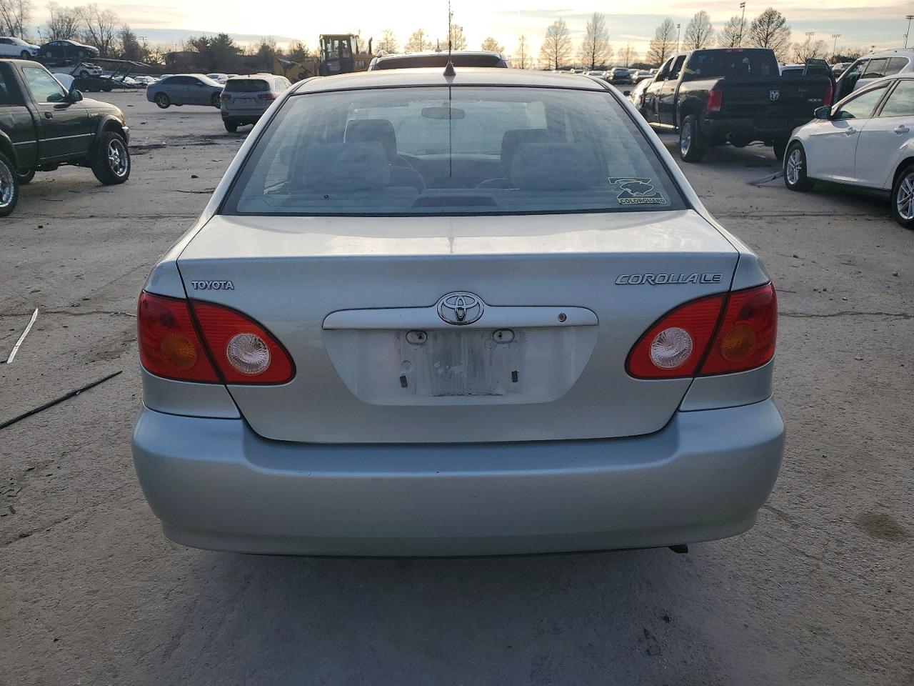 2004 TOYOTA COROLLA CE photo 11