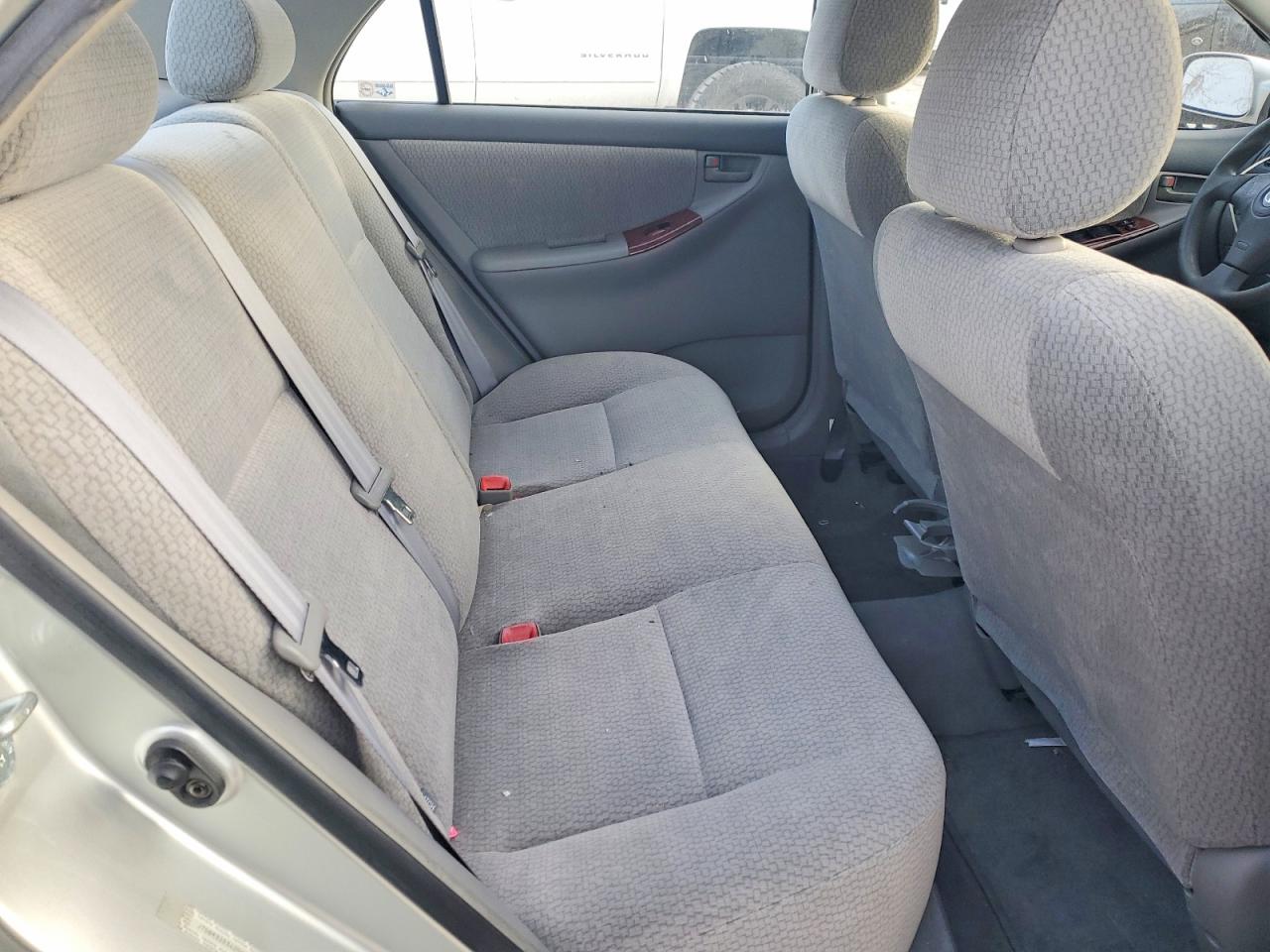 2004 TOYOTA COROLLA CE photo 19