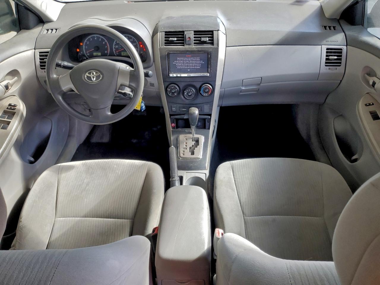 2010 TOYOTA COROLLA BASE photo 22