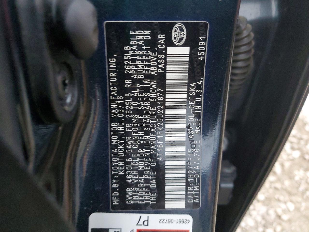2016 TOYOTA CAMRY LE photo 23