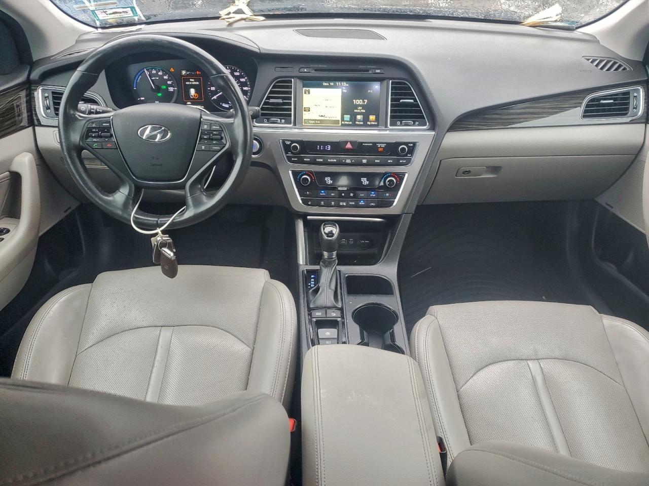 2016 HYUNDAI SONATA HYBRID photo 22