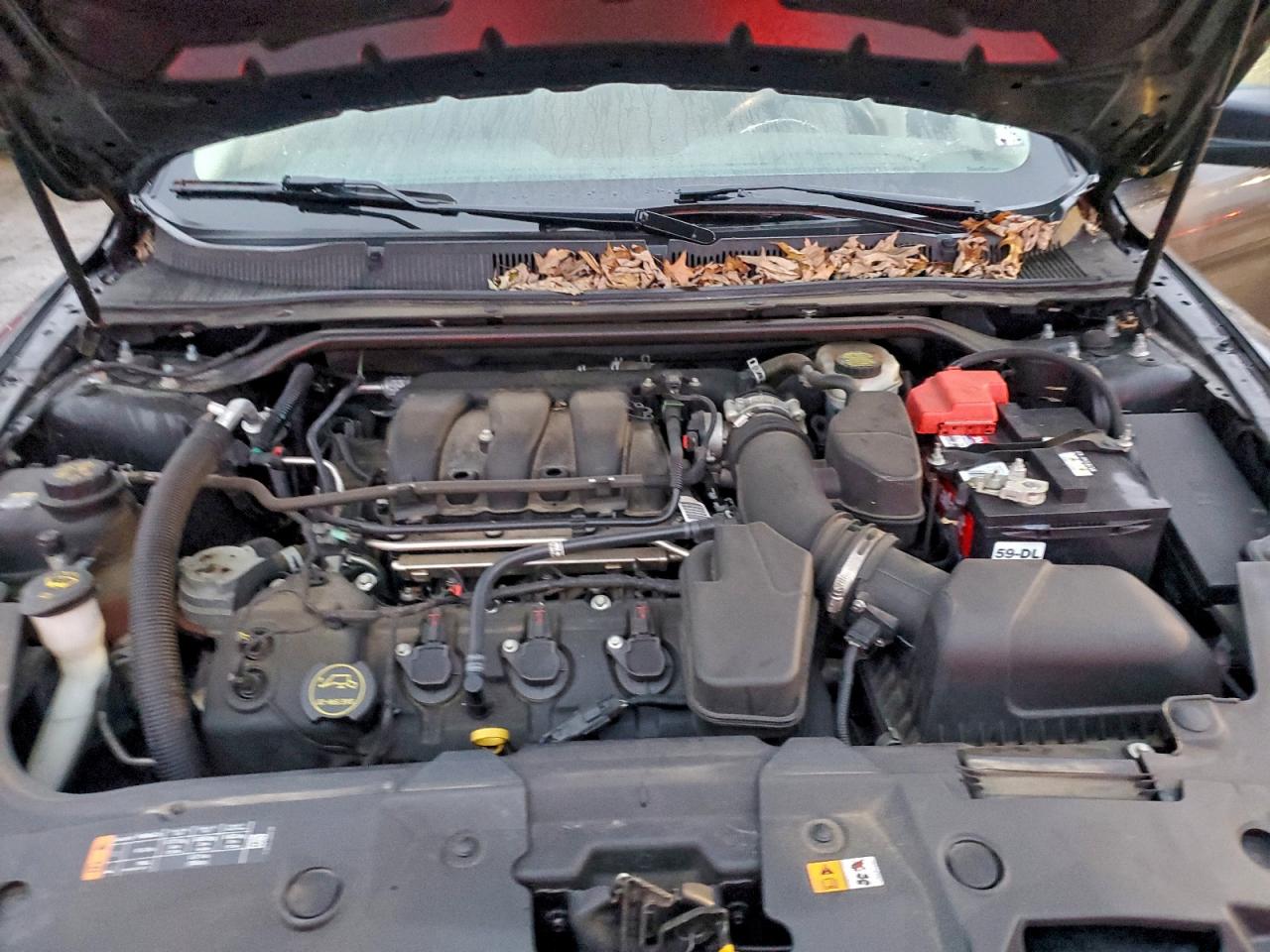 2015 FORD TAURUS SE photo 31