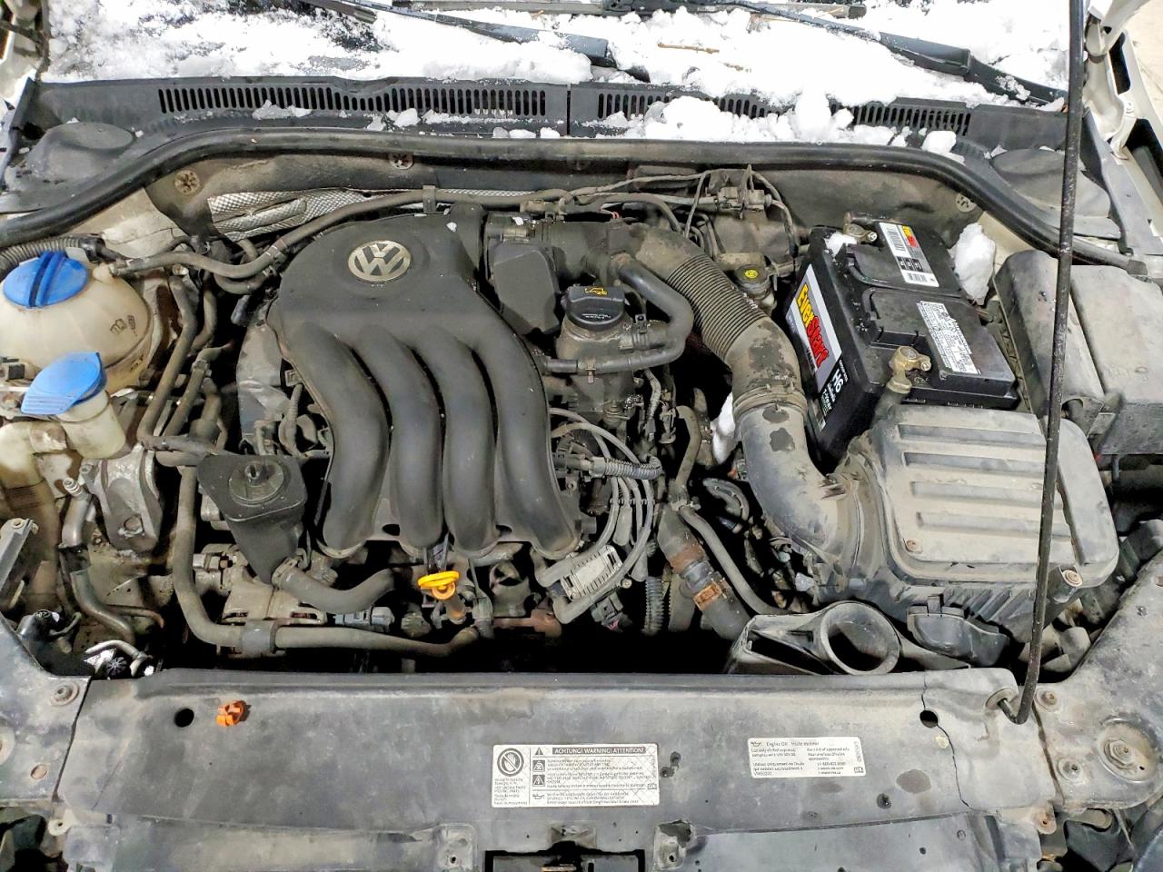 2012 VOLKSWAGEN JETTA BASE photo 11