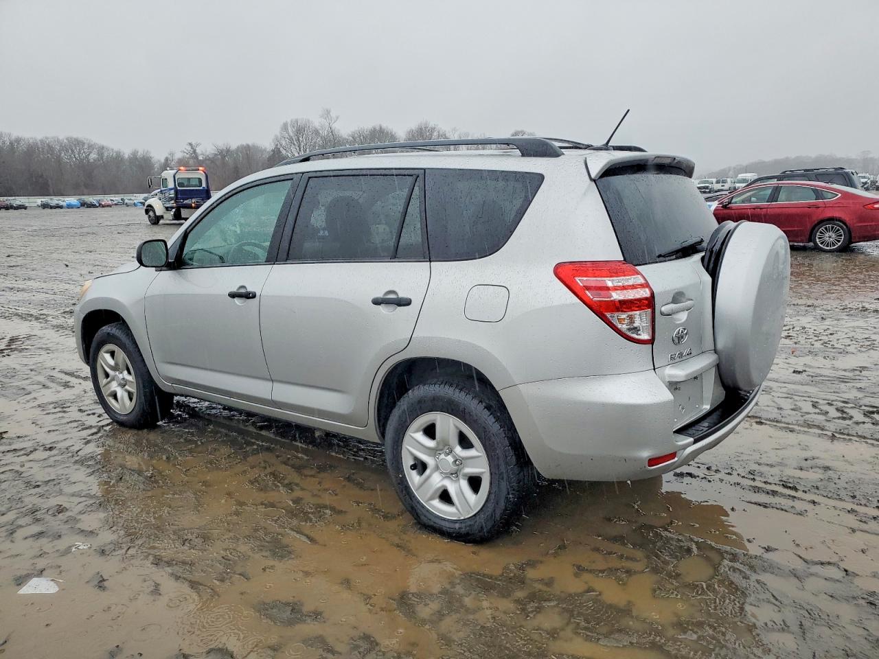 2012 TOYOTA RAV4 photo 3