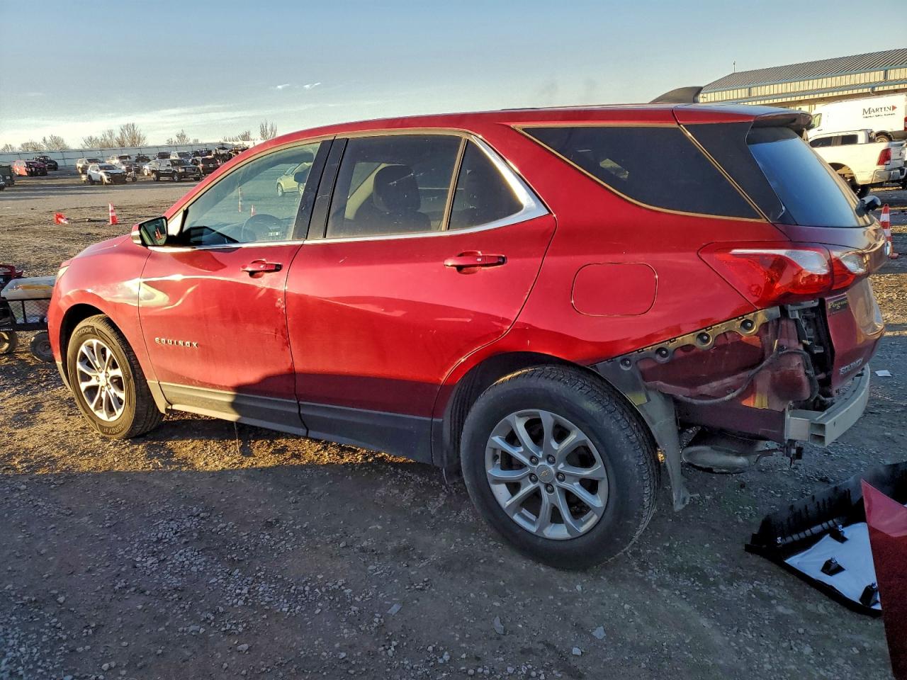2019 CHEVROLET EQUINOX LT photo 2