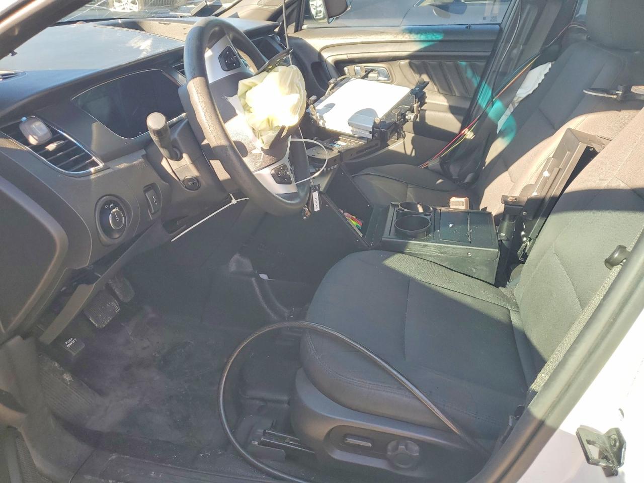 2018 FORD TAURUS POLICE INTERCEPTOR photo 19