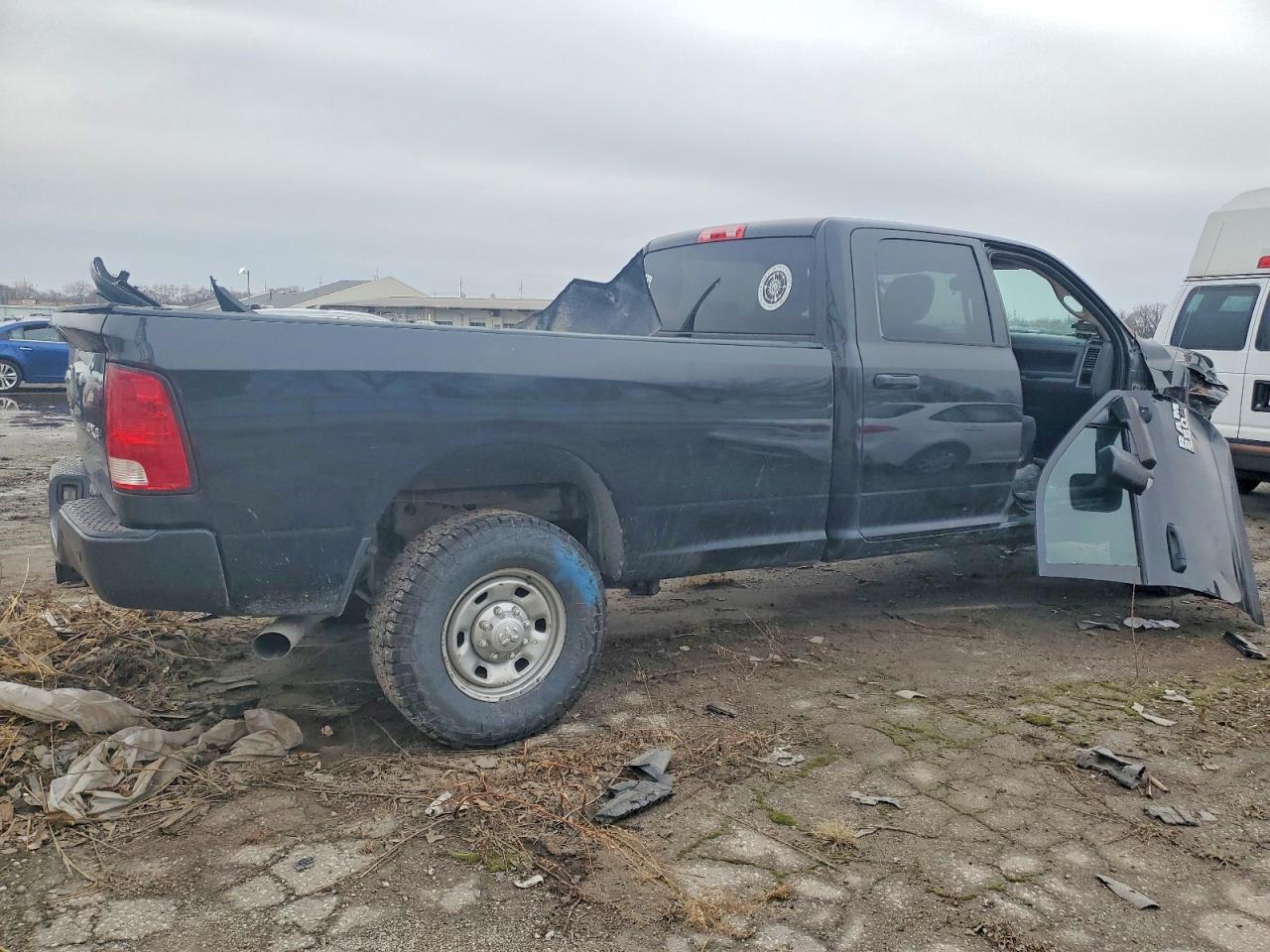 2016 RAM 2500 ST photo 5