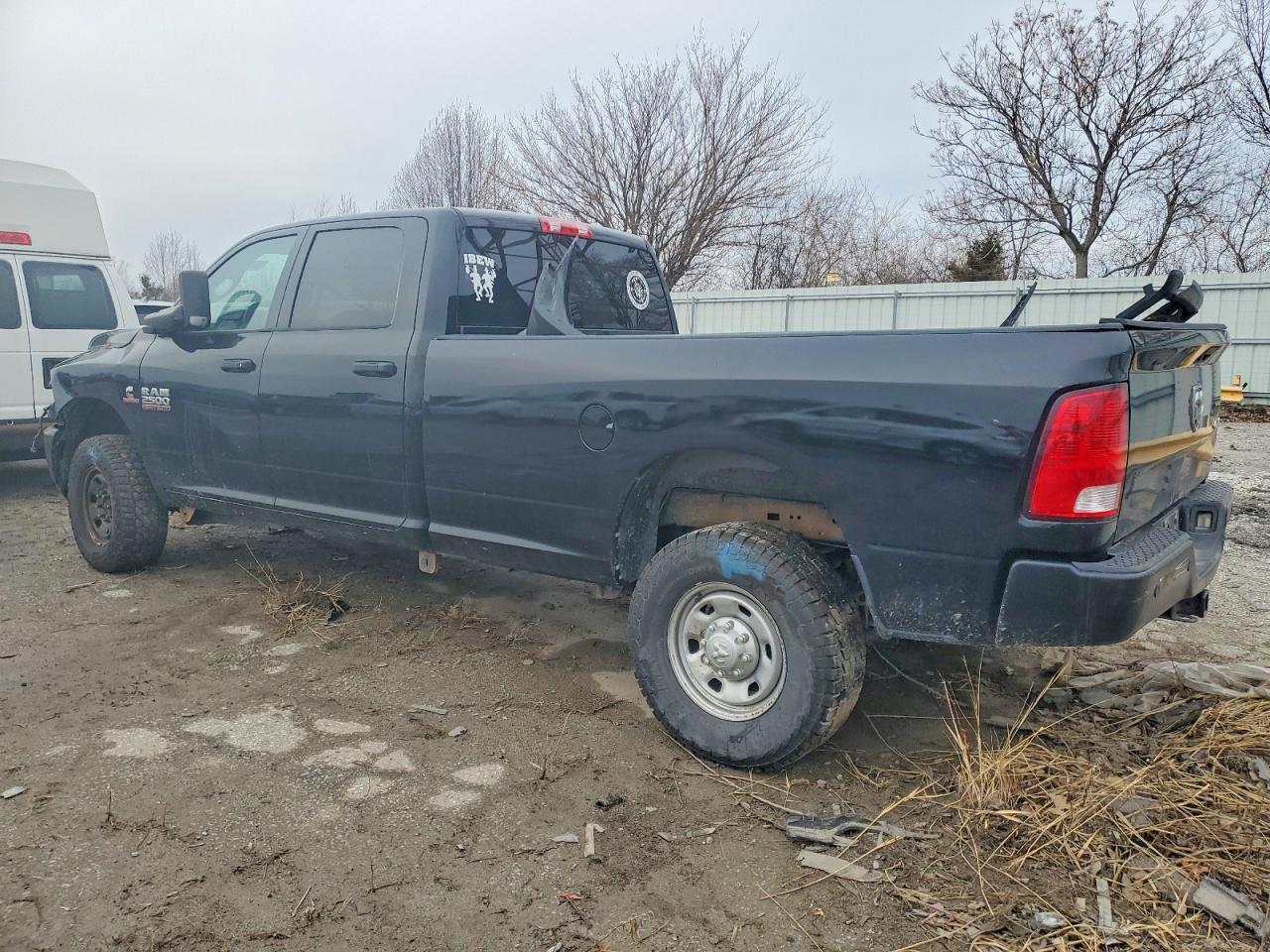 2016 RAM 2500 ST photo 3